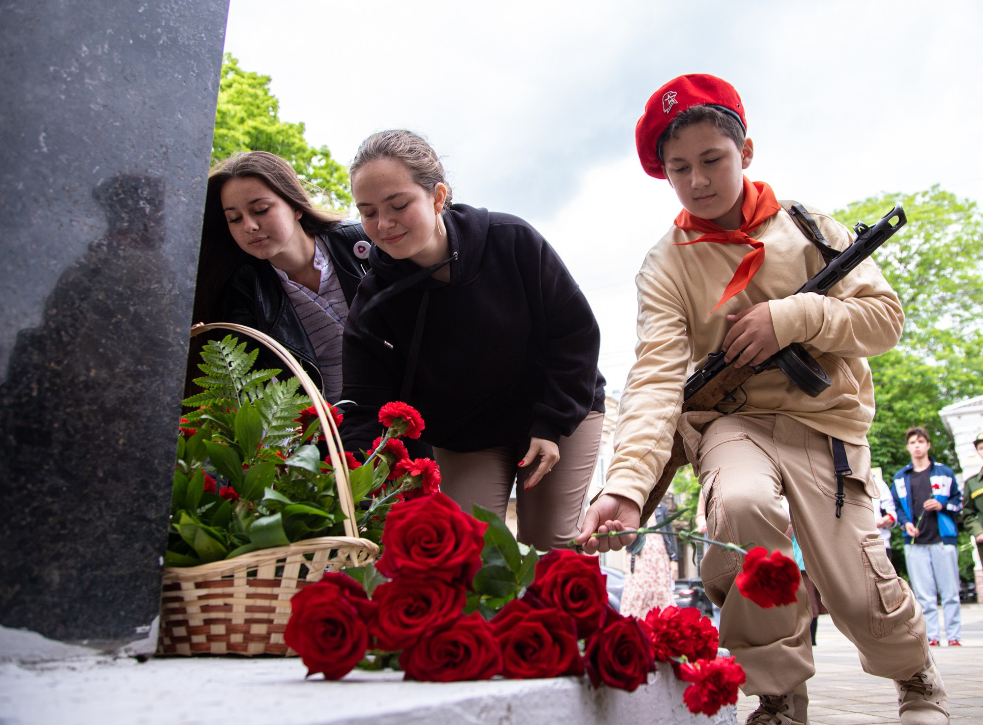 100-летие пионерии. Репортажный, промышленный и маркетплейс-фотограф Дмитрий Чернат
