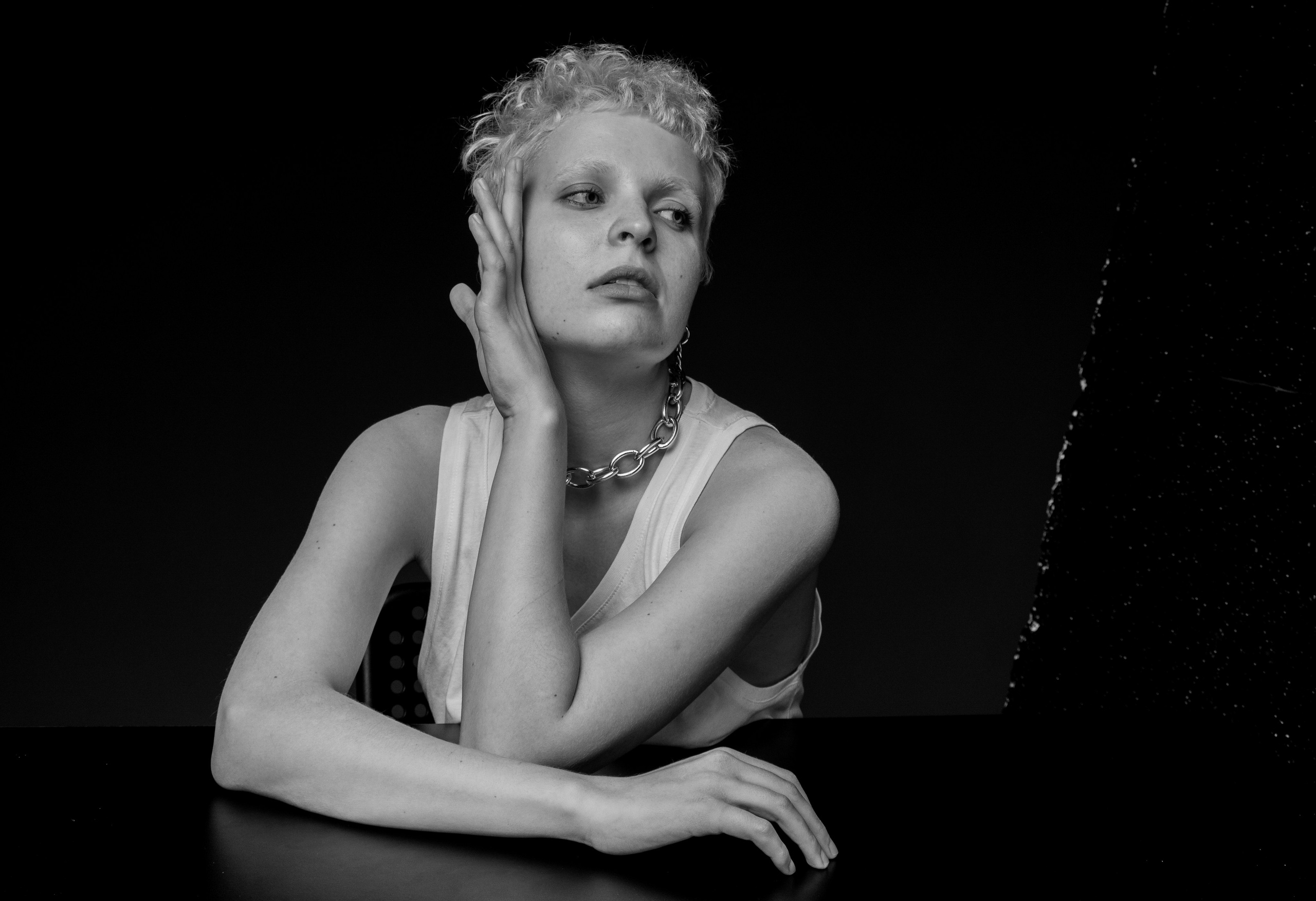 Эмоциональный портрет в Краснодаре. AI Фотограф Краснодар: мужские и женские фотосессии, стилизация съемки. Нейро-фотосессии онлайн