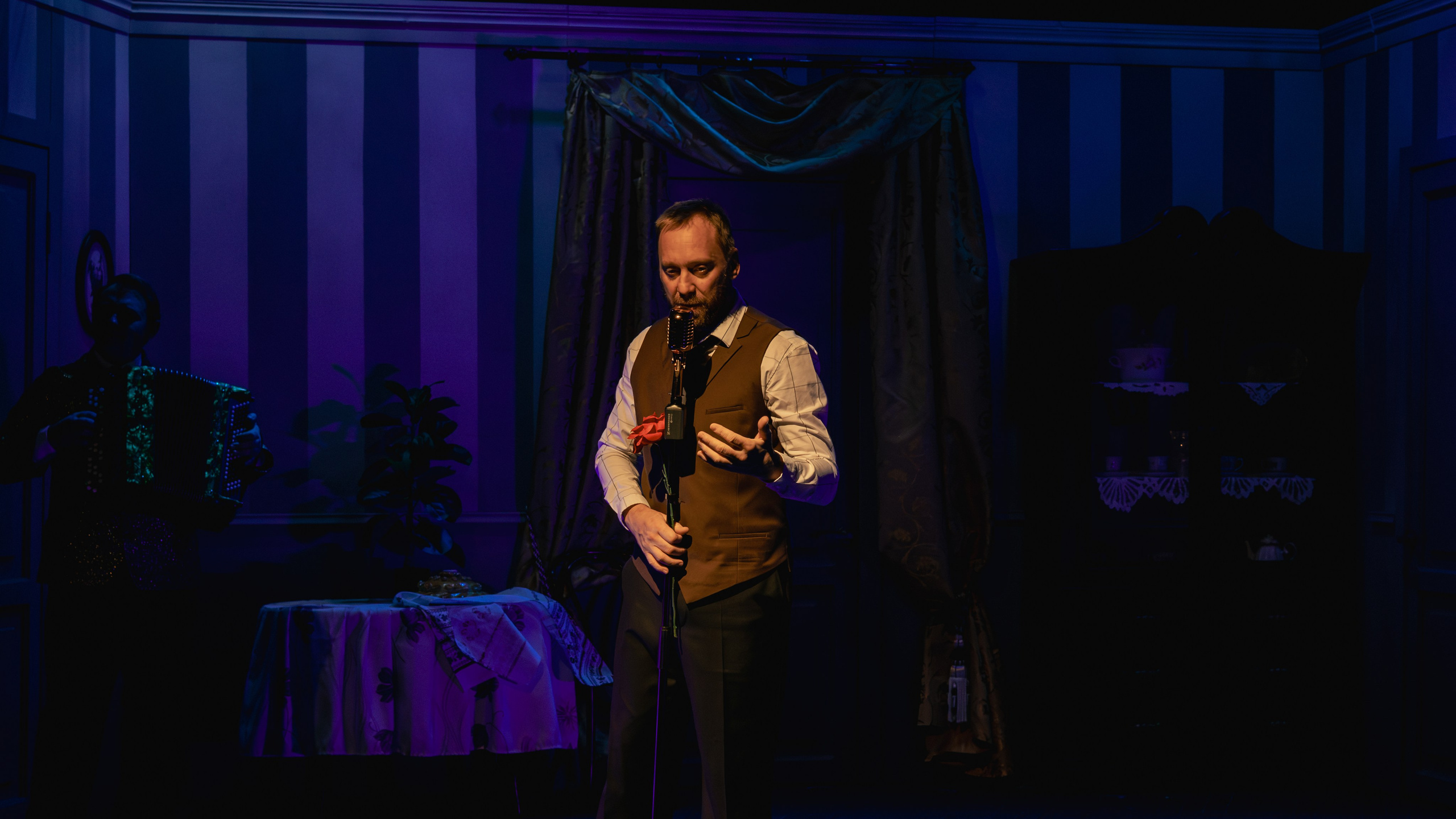 Театр Юного Зрителя «Две свадьбы». Фотограф Марк Файзулин