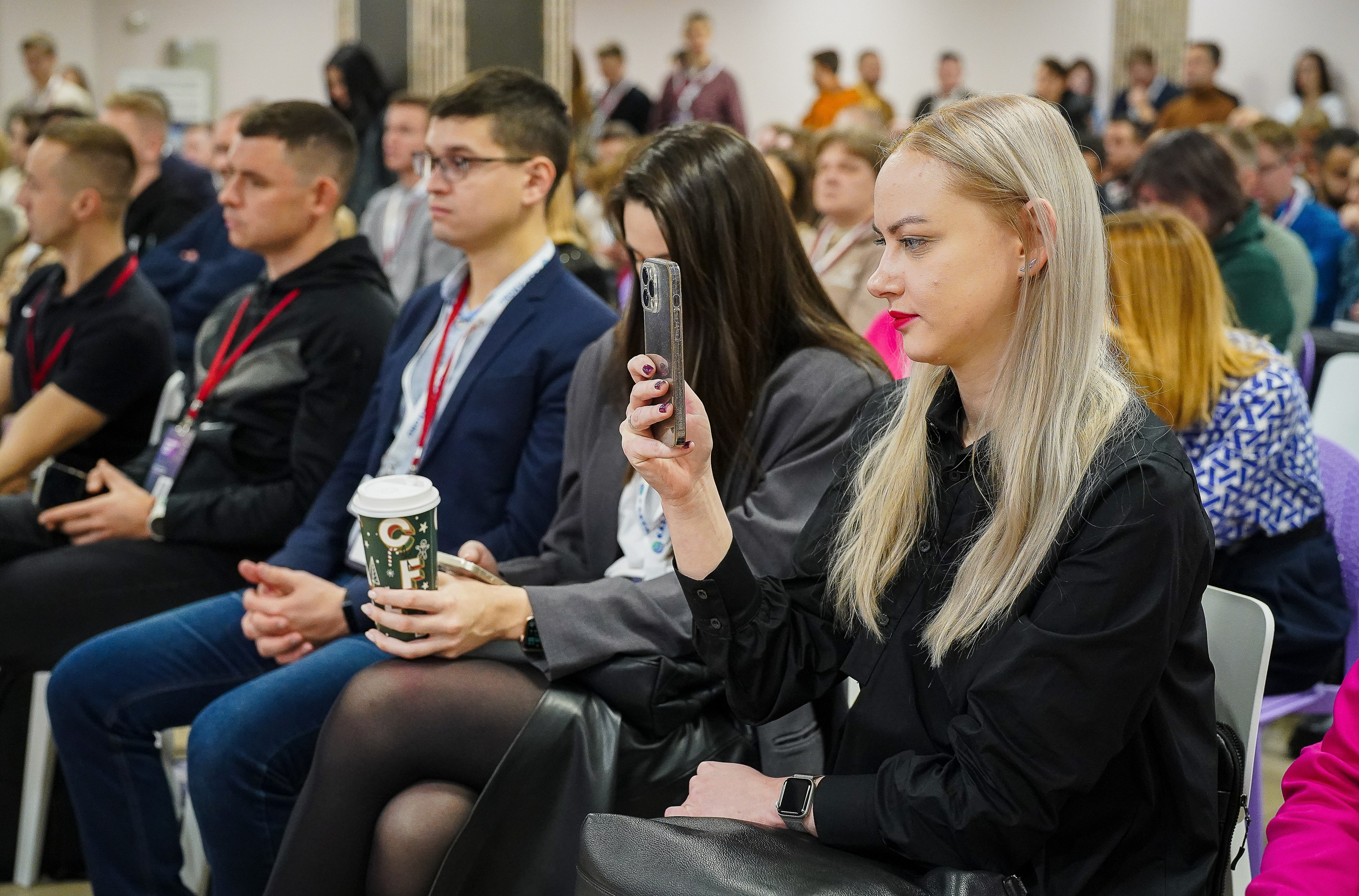 Фотограф b2b фотосъемка b2b фотограф на выставку конференцию форум. Фотограф b2b на выставки, конференции, форумы в Москве