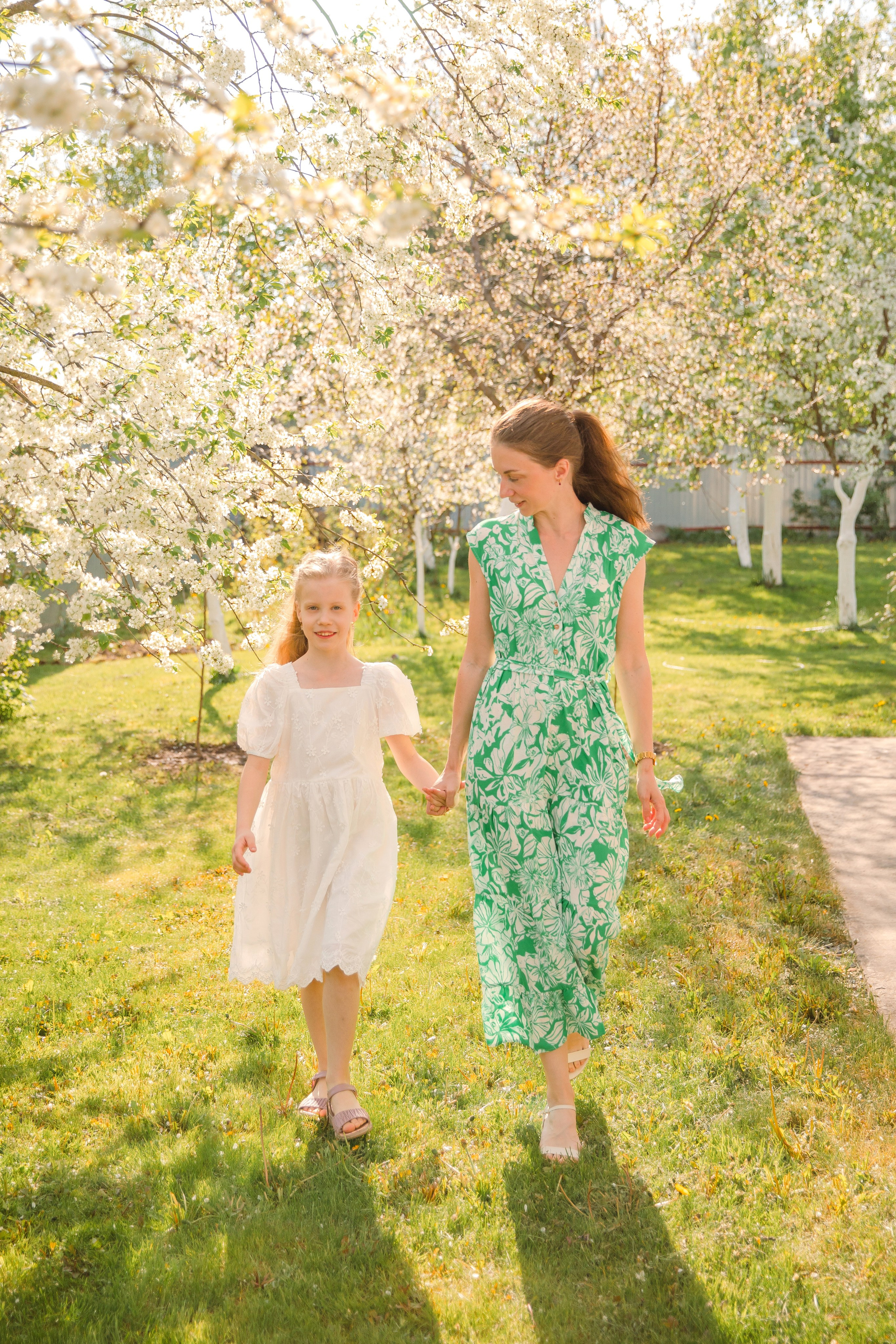 Цвет яблони. Свадебный и семейный фотограф в Санкт- Петербурге Гугучкина Полина