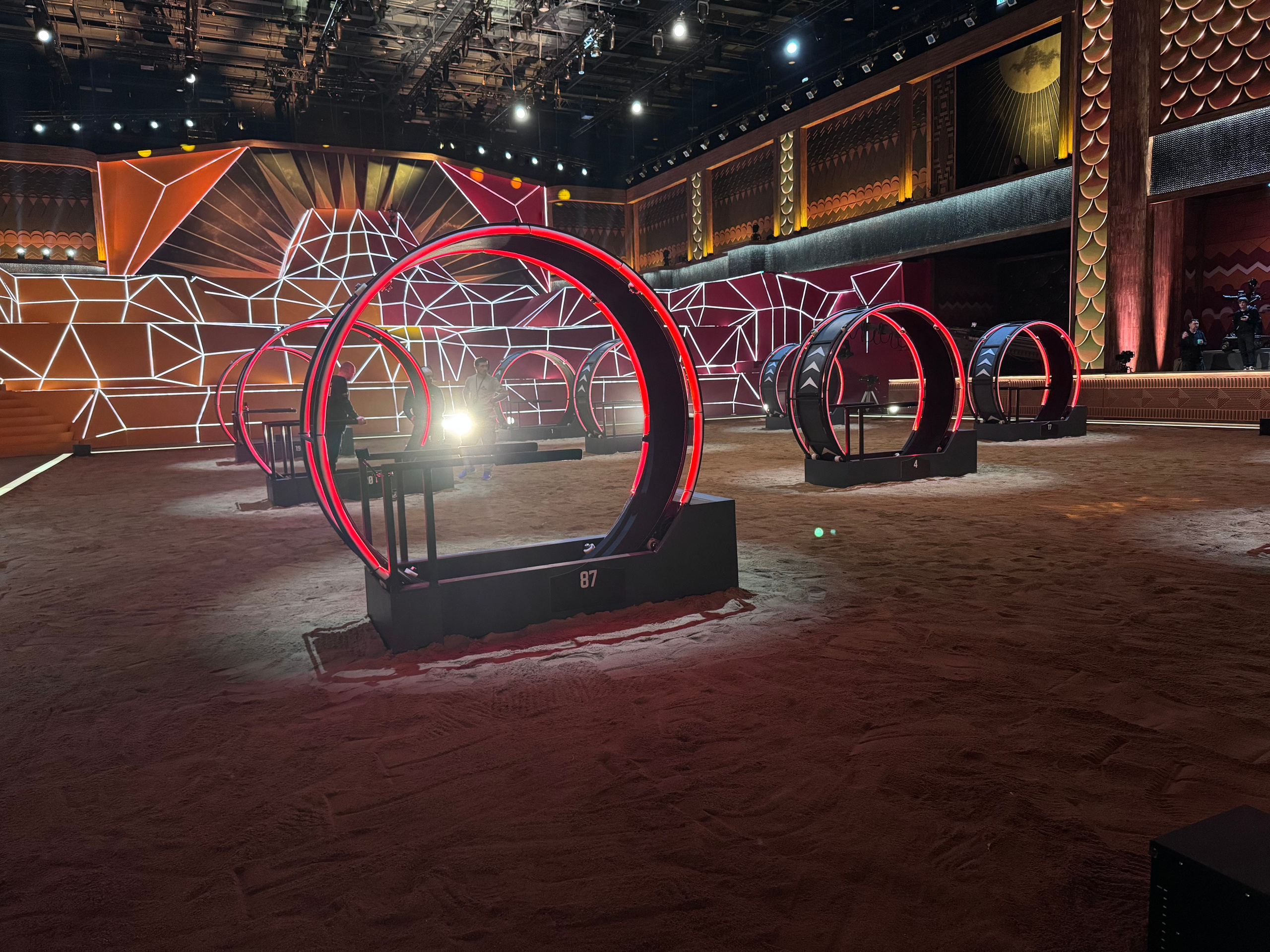 БОГАТЫРСКИЕ ИГРЫ для СТС. Художник-постановщик кино и театра в Москве и Санкт-Петербурге Медведников Николай