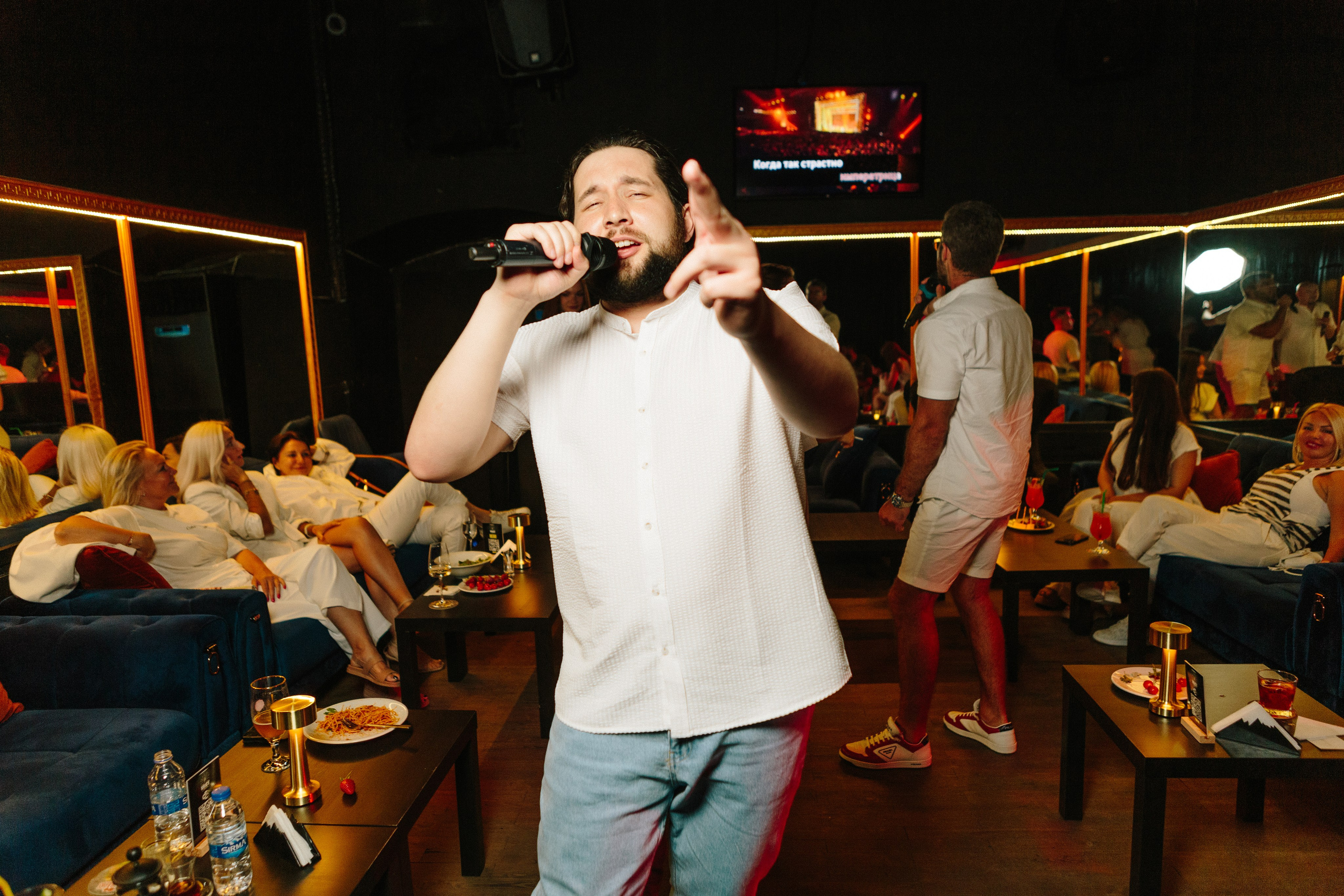 Корпоративы. VICTOR SAPOZHNIKOV