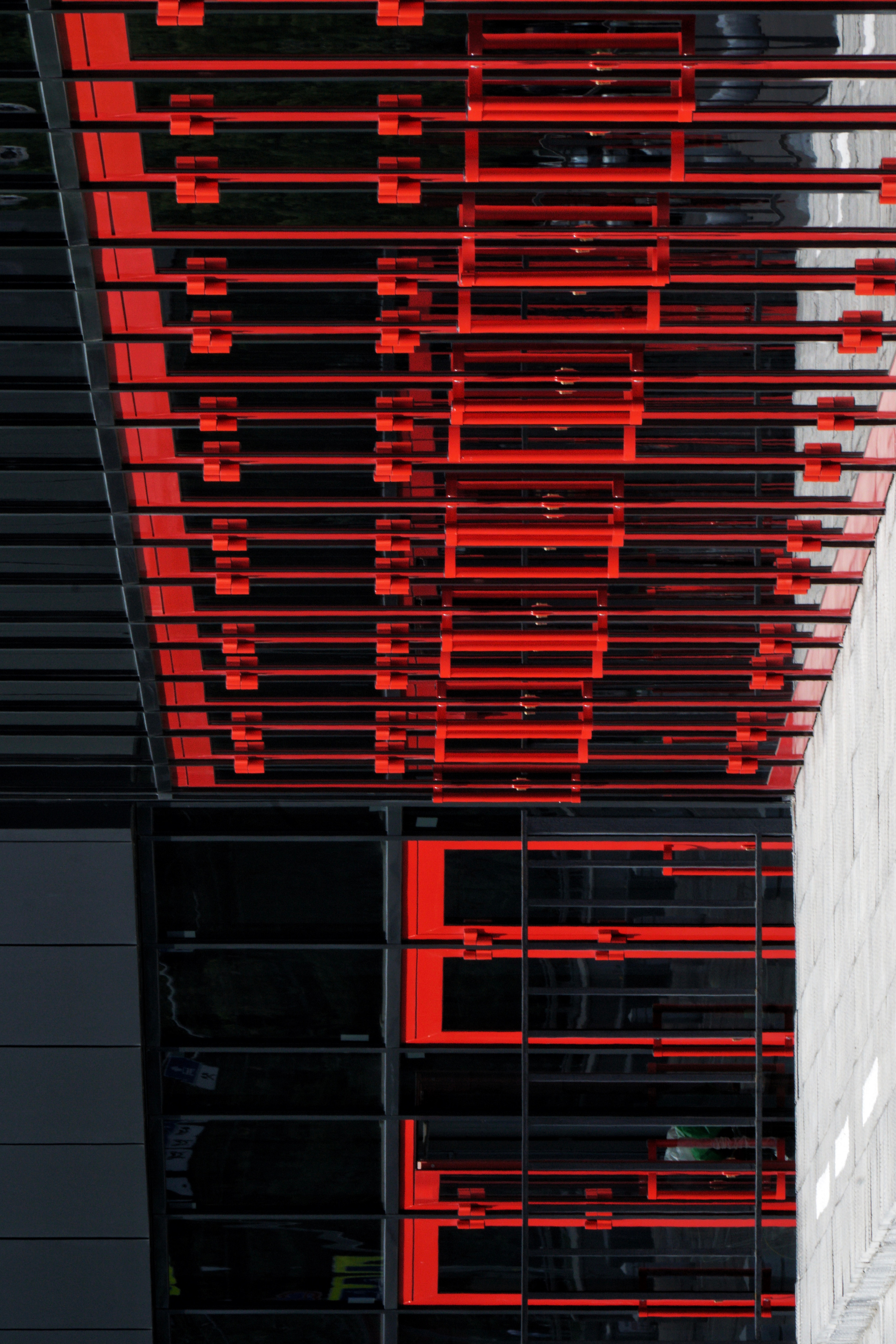 Structure and forms. See the moment and catche. commercial and reportage