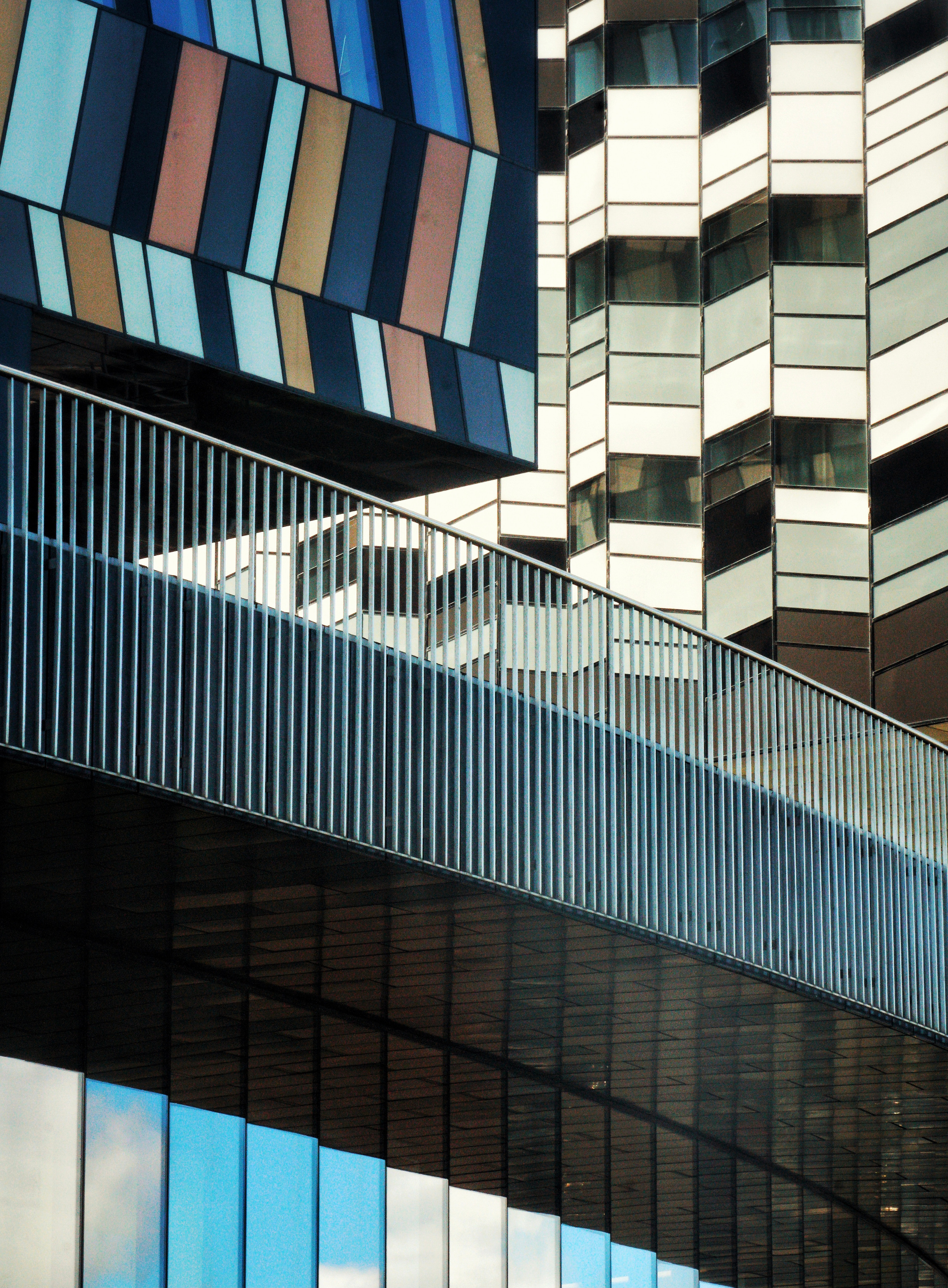 Structure and forms. See the moment and catche. commercial and reportage