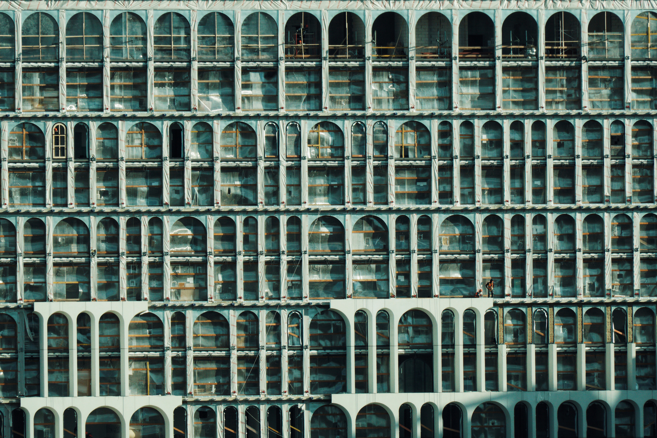 Structure and forms. See the moment and catche. commercial and reportage