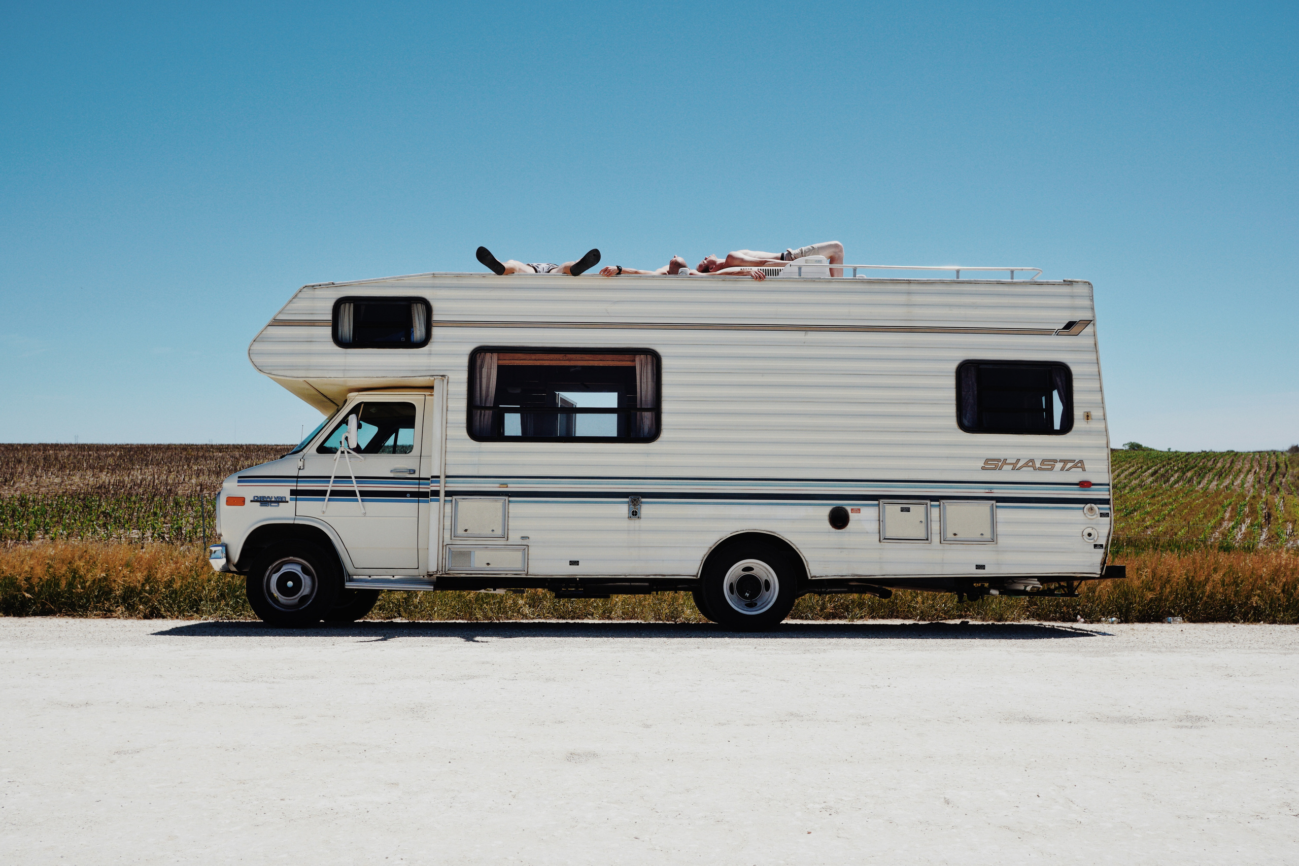 Wallpaper. See the moment and catche. commercial and reportage