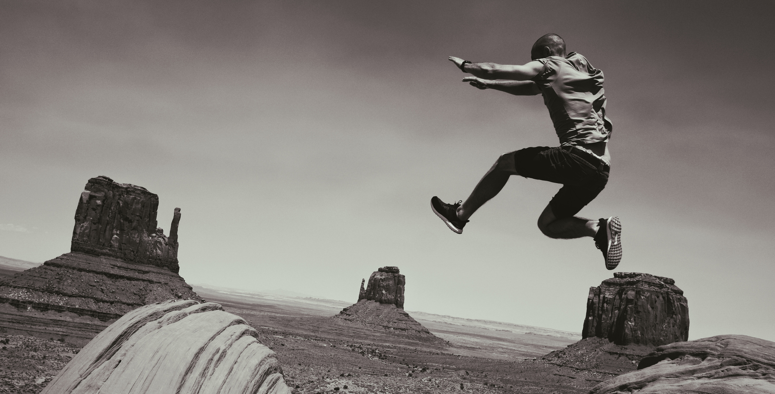 Action. See the moment and catche. commercial and reportage