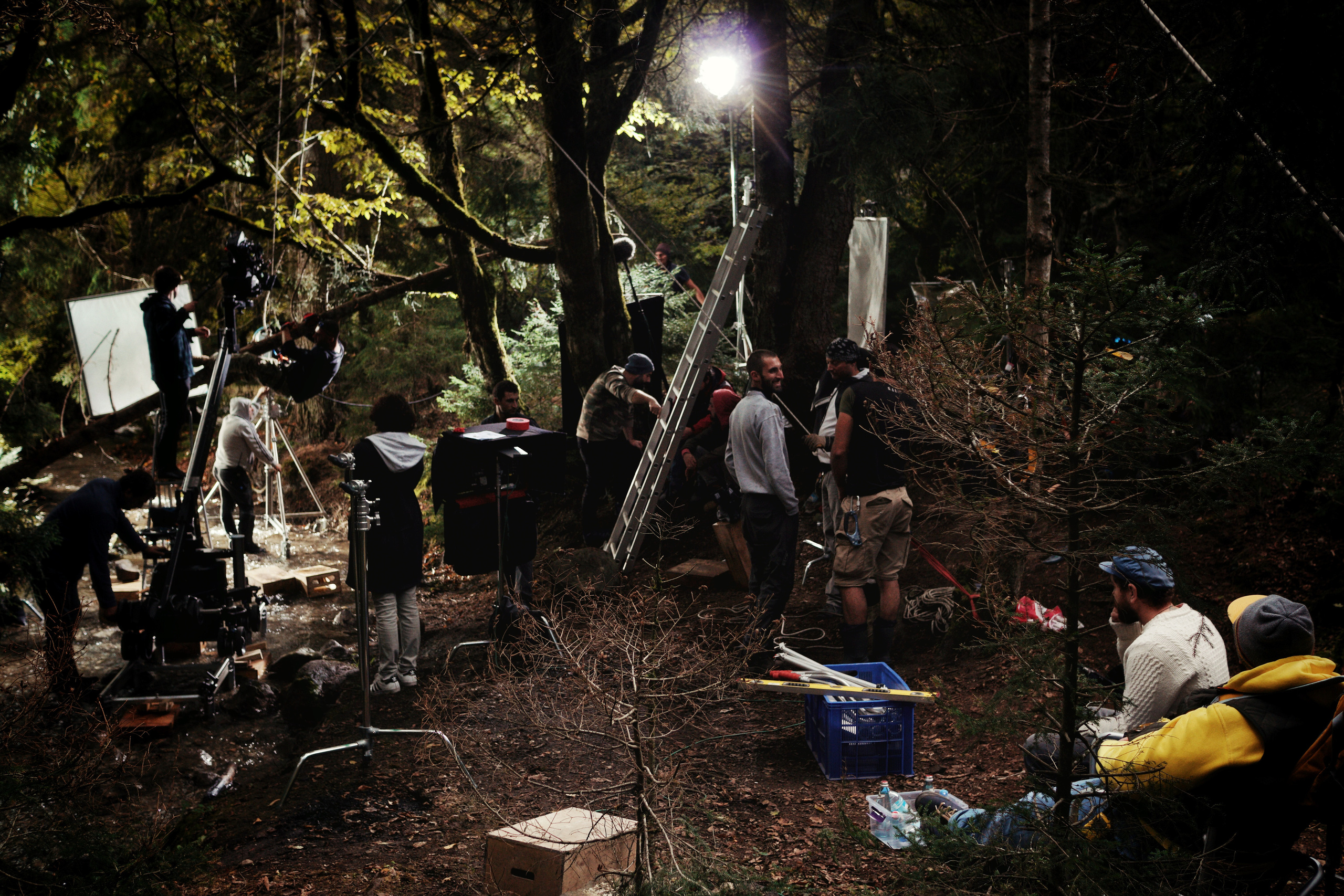 Backstage. See the moment and catche. commercial and reportage