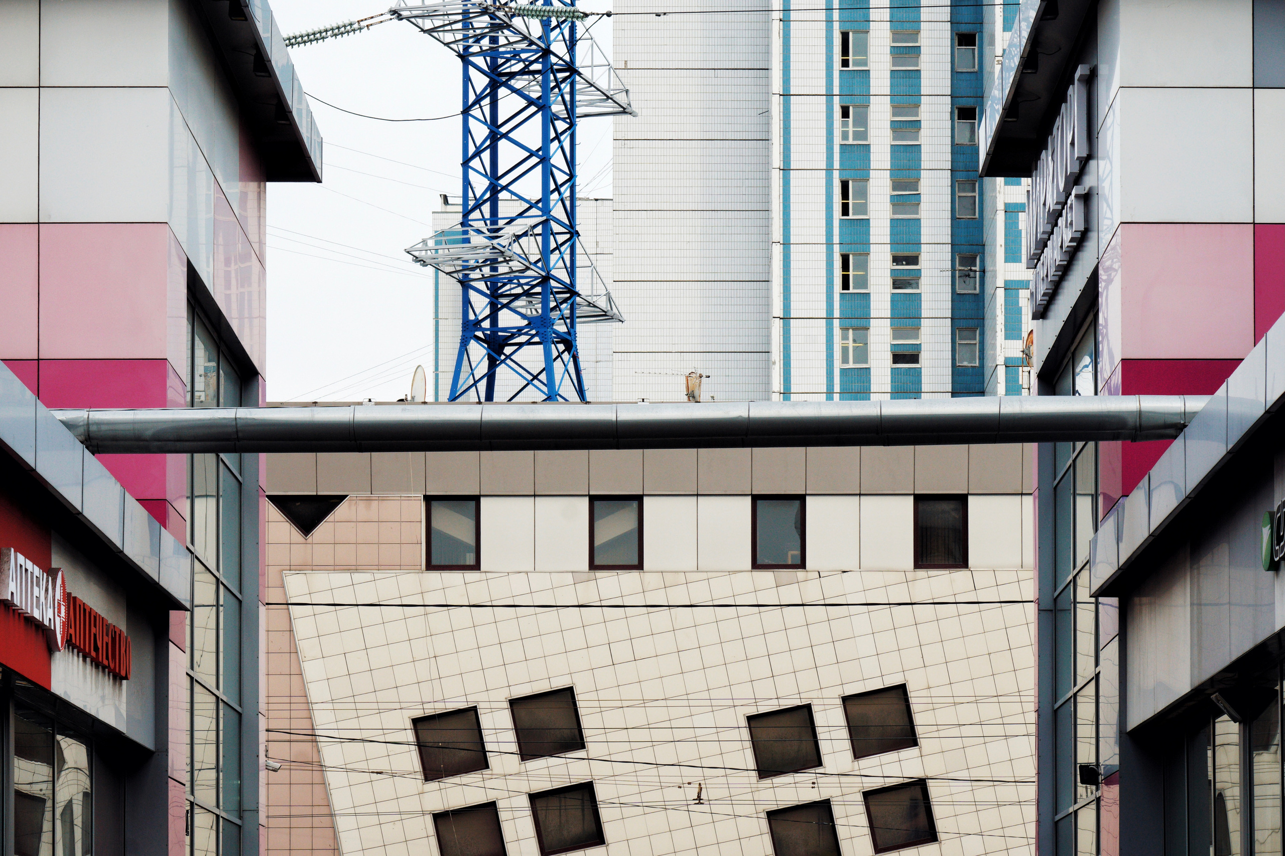 Structure and forms. See the moment and catche. commercial and reportage