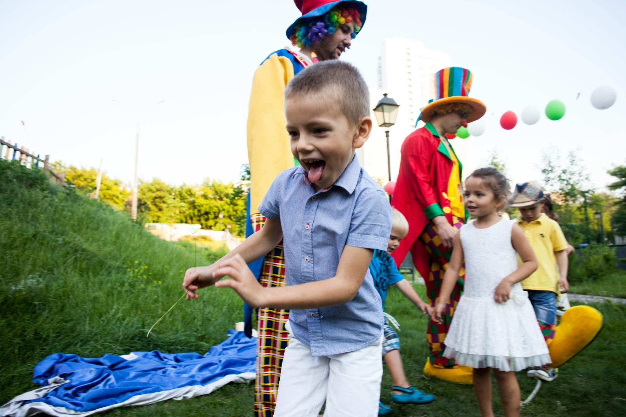 Kids. See the moment and catche. commercial and reportage