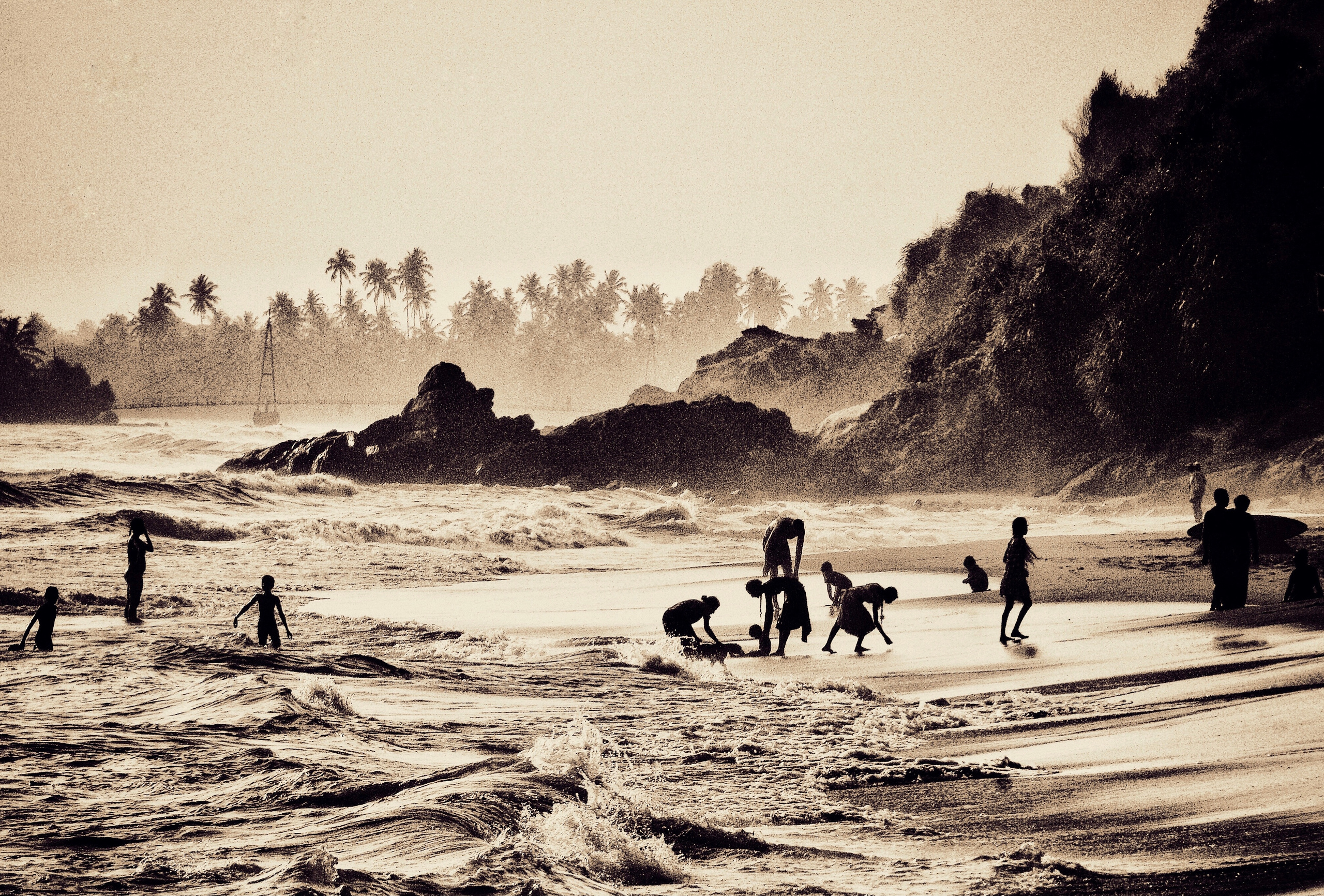 Wallpaper. See the moment and catche. commercial and reportage