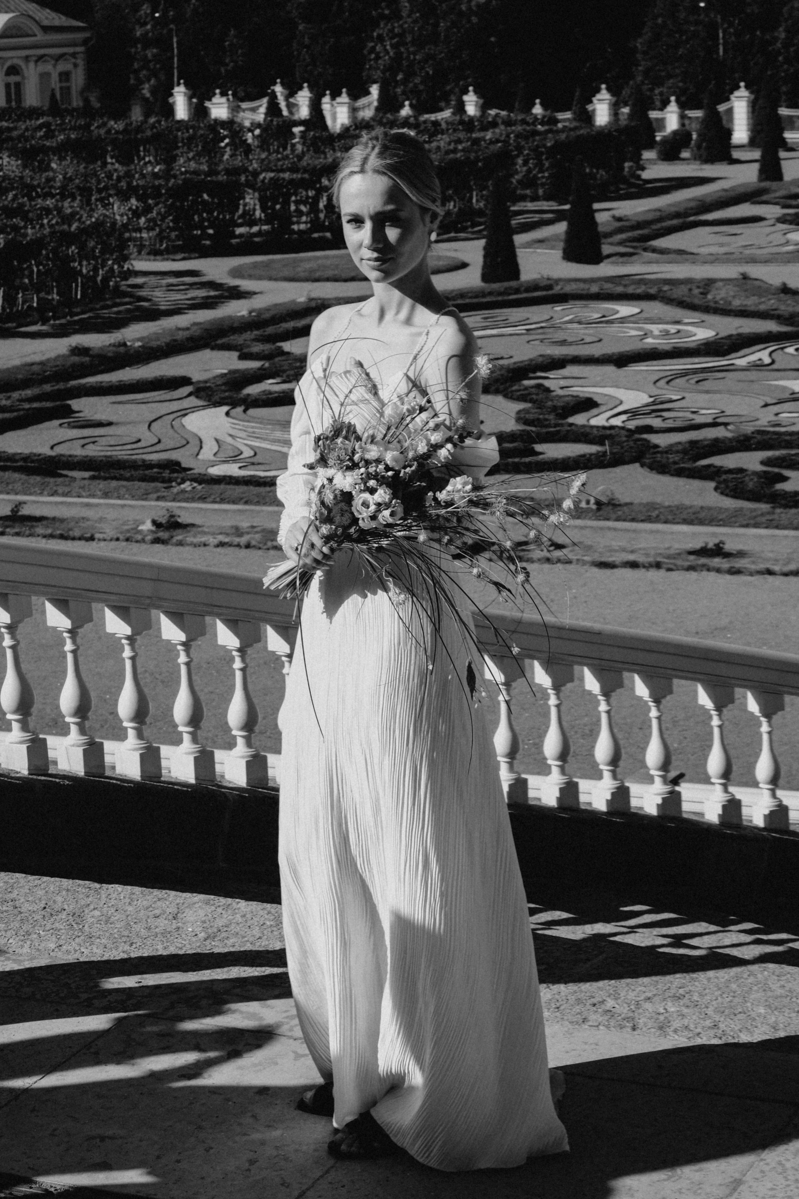 СВАДЕБНАЯ СЬЕМКА В ПАРКЕ ОРАНИЕНБАУМ. Профессиональный фотограф, Санкт-Петербург — Виктория Богомолова