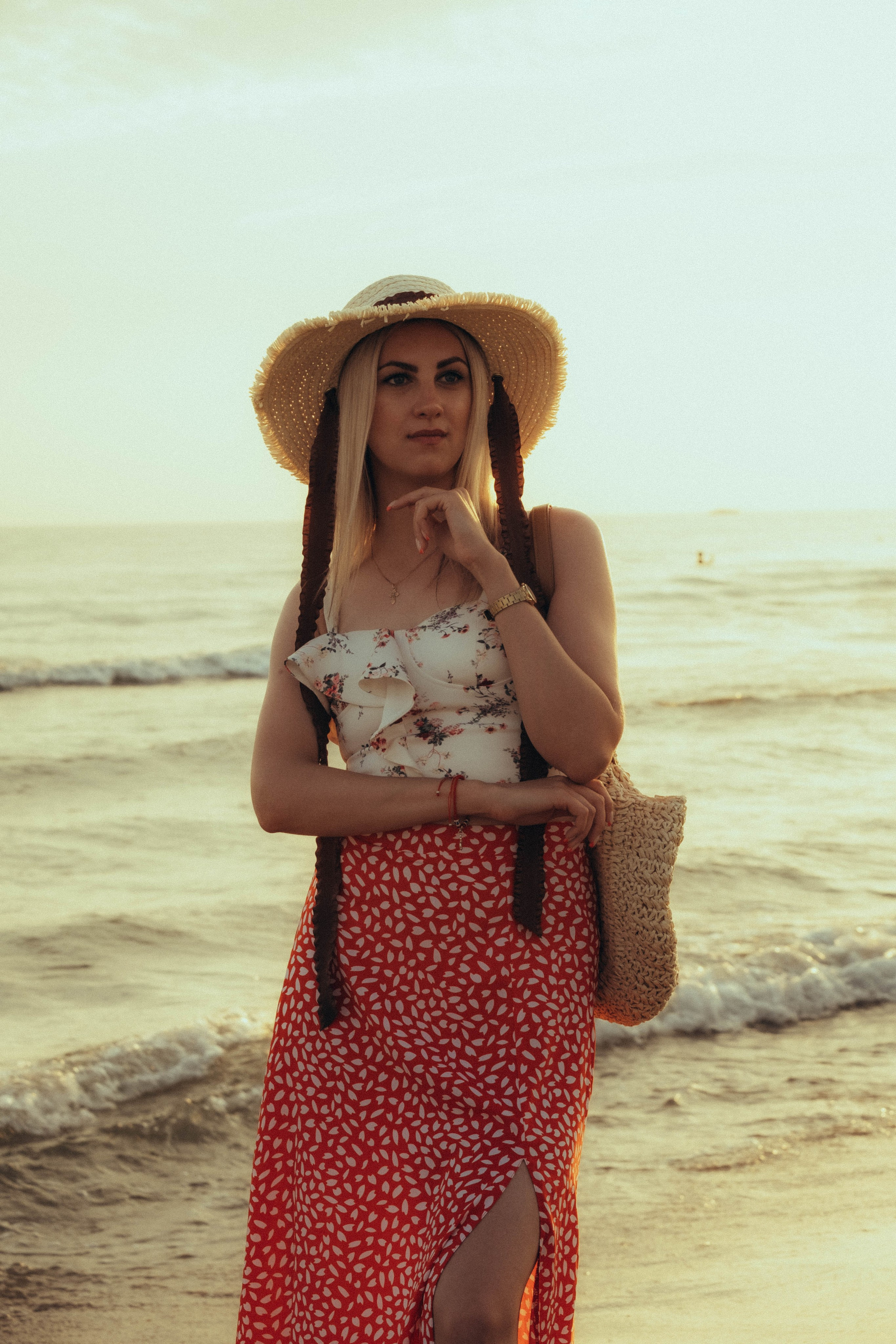 Июльский вечер на берегу черного моря. Профессиональный фотограф, Санкт-Петербург — Виктория Богомолова