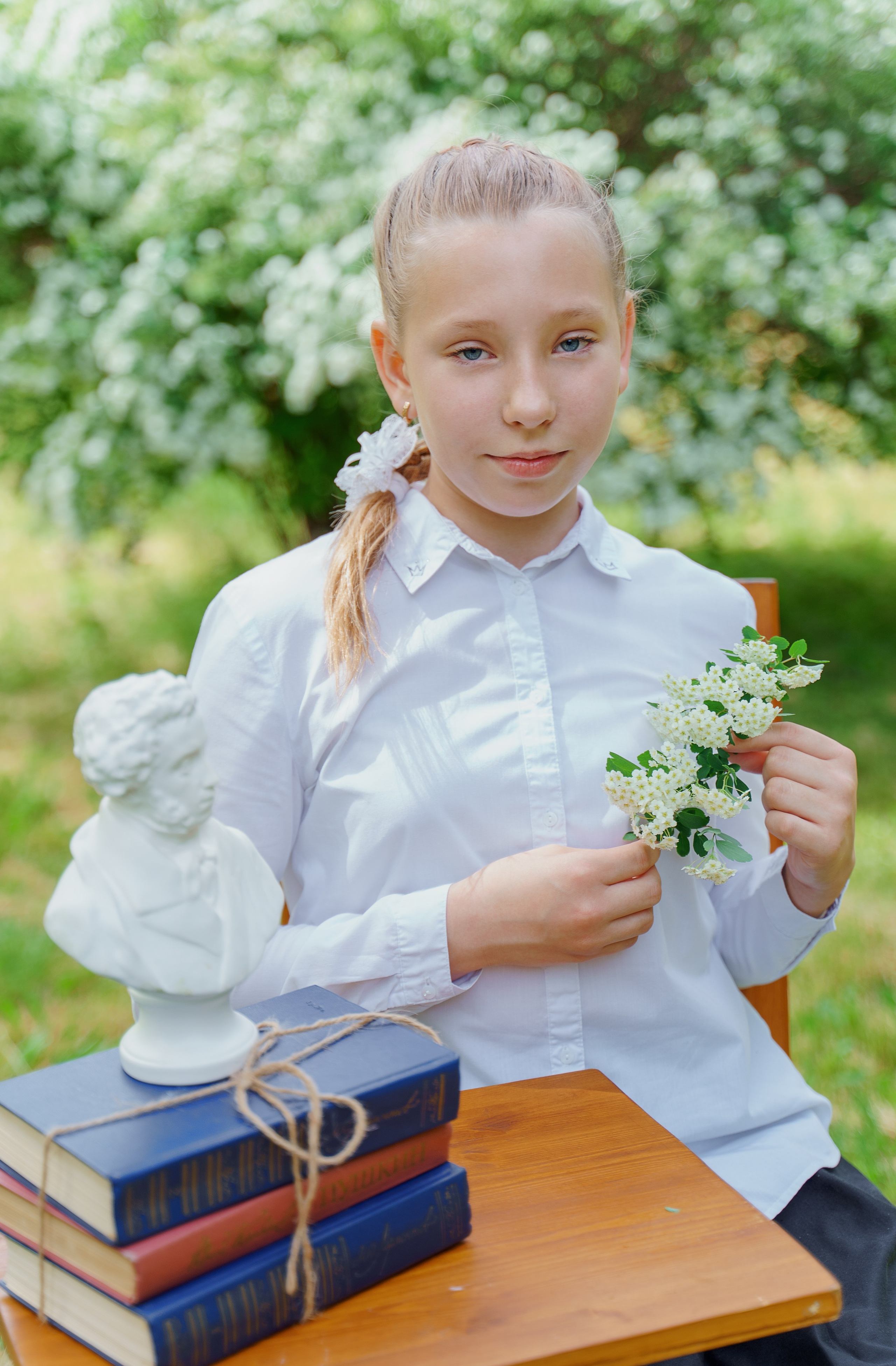 Дизайн «Лайт». Стильные выпускные альбомы и индивидуальные фотосессии в Таганроге