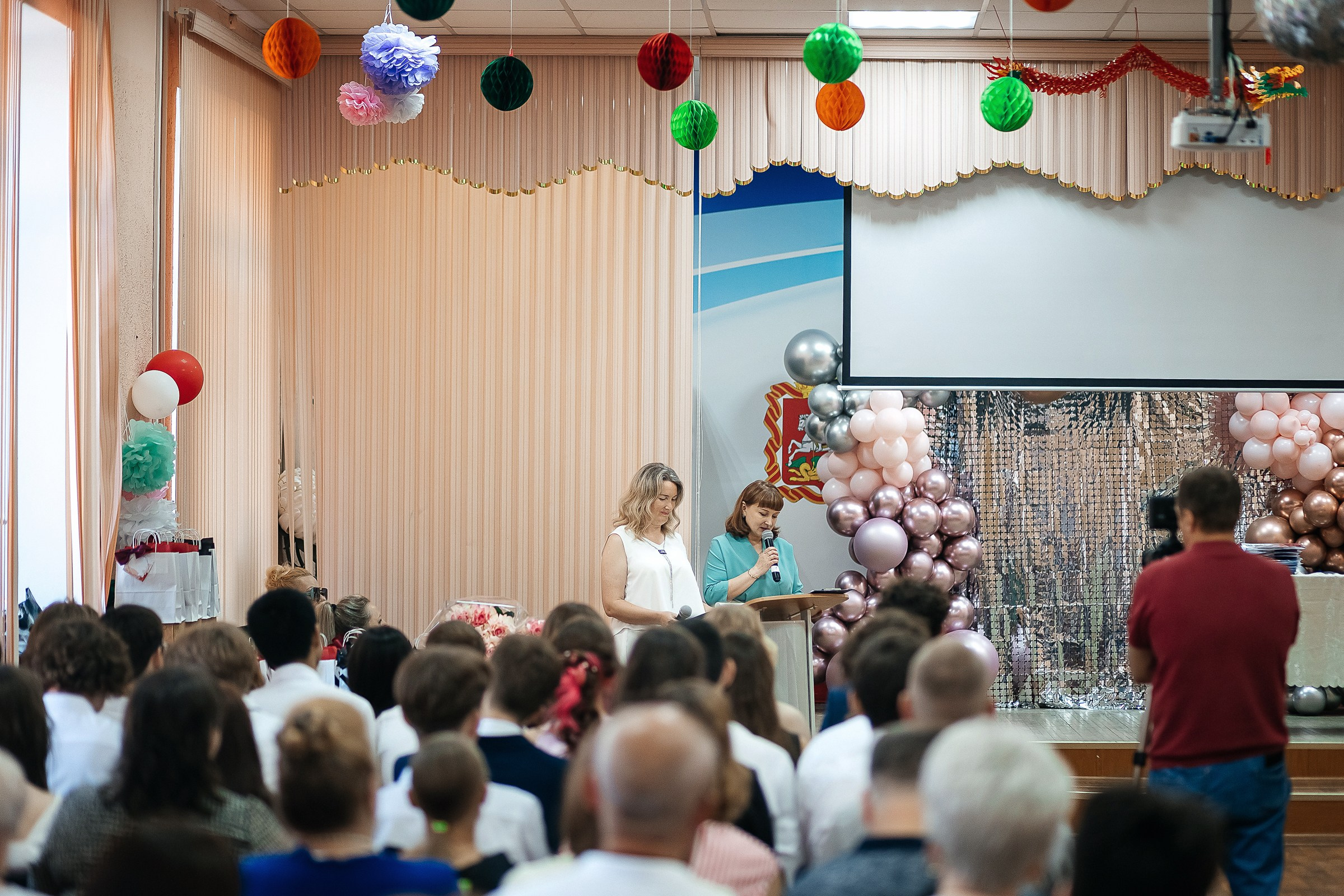 Выпускной вечер СОШ № 12. Семейный и свадебный фотограф в Москве Леванова Александра