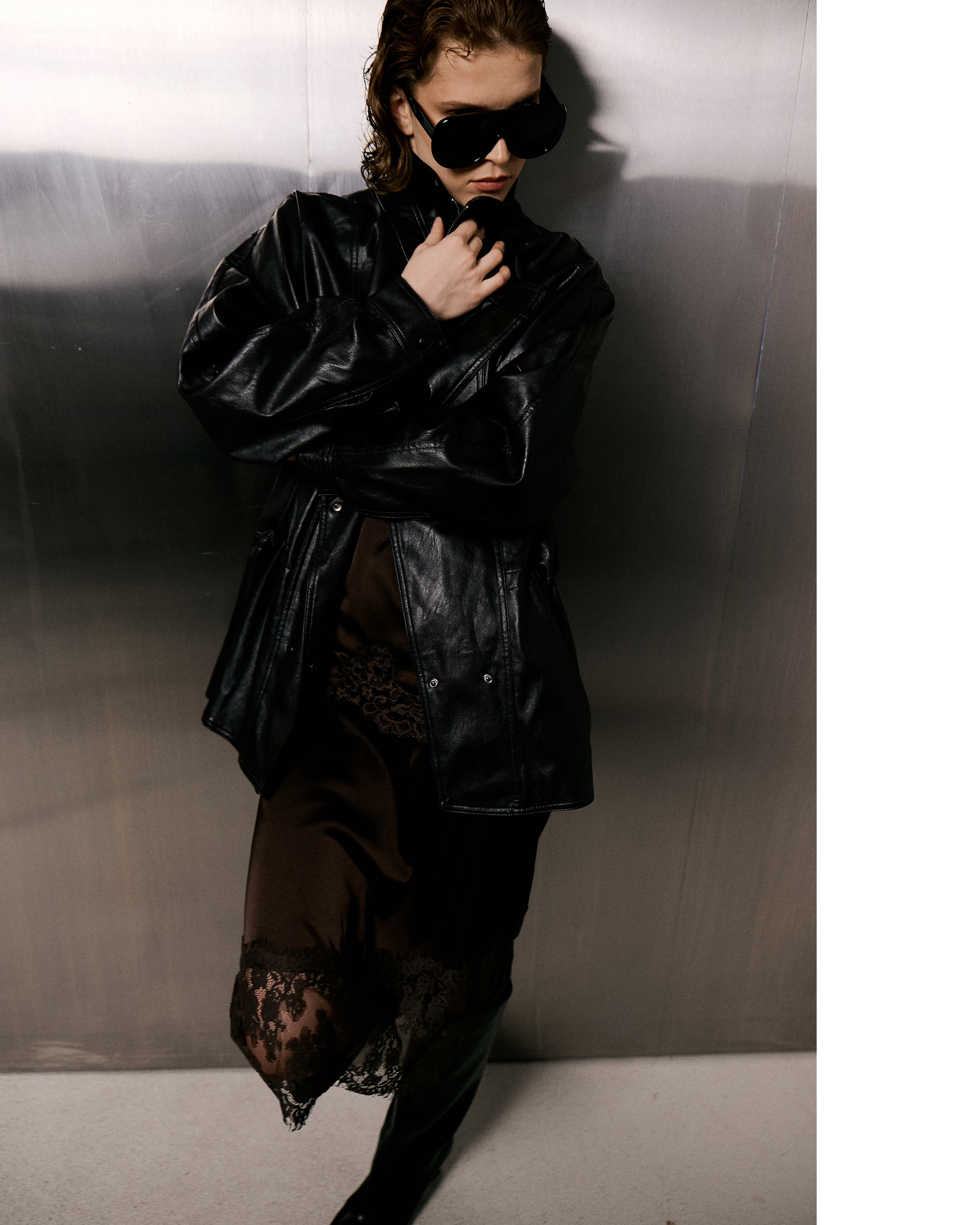 Для брендов. Казанский фотограф-минималист Сюмбель