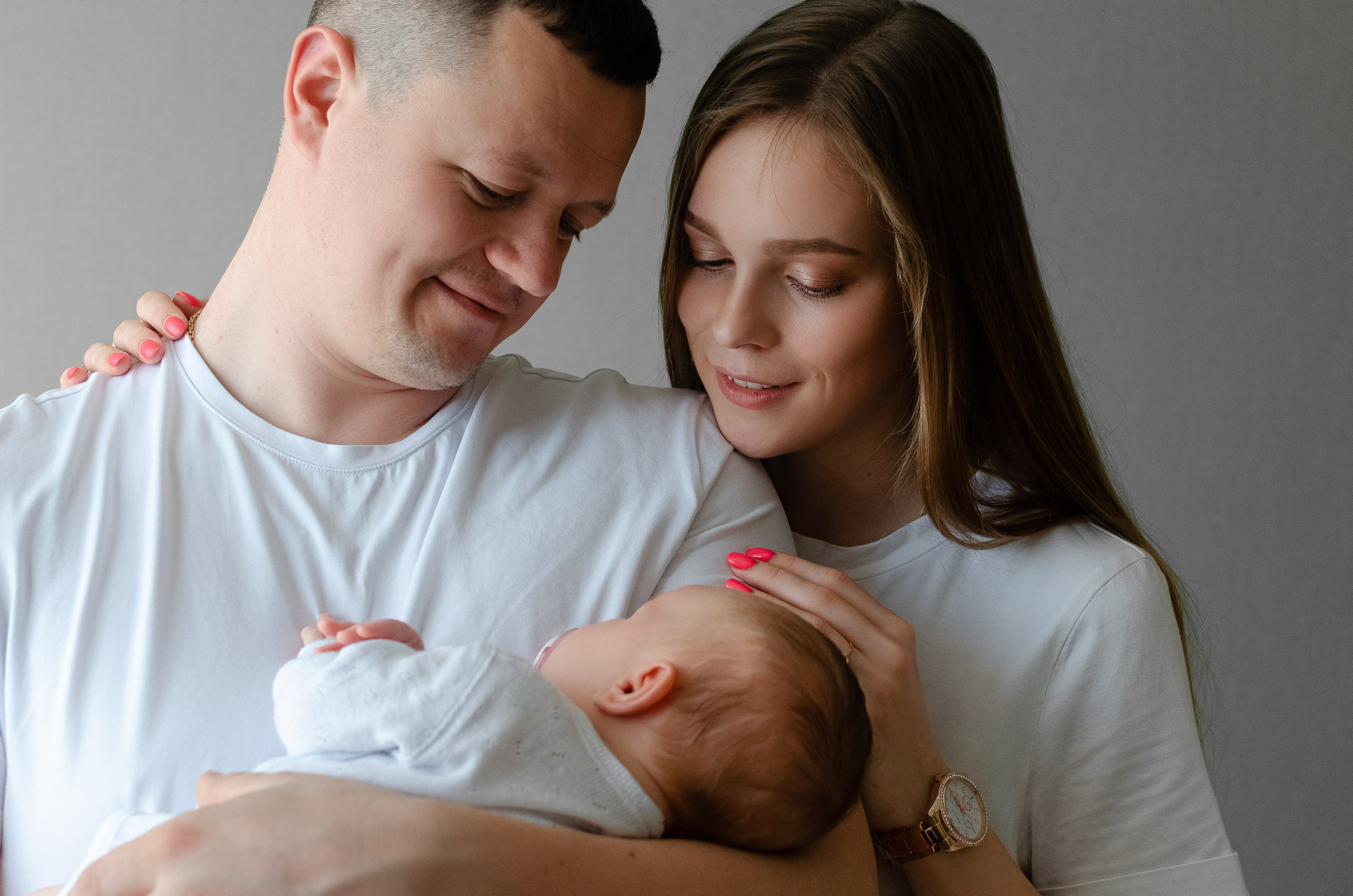 Маленькая Машенька. Семейный фотограф на выписку из роддома и крещение Минск Настя Гришук