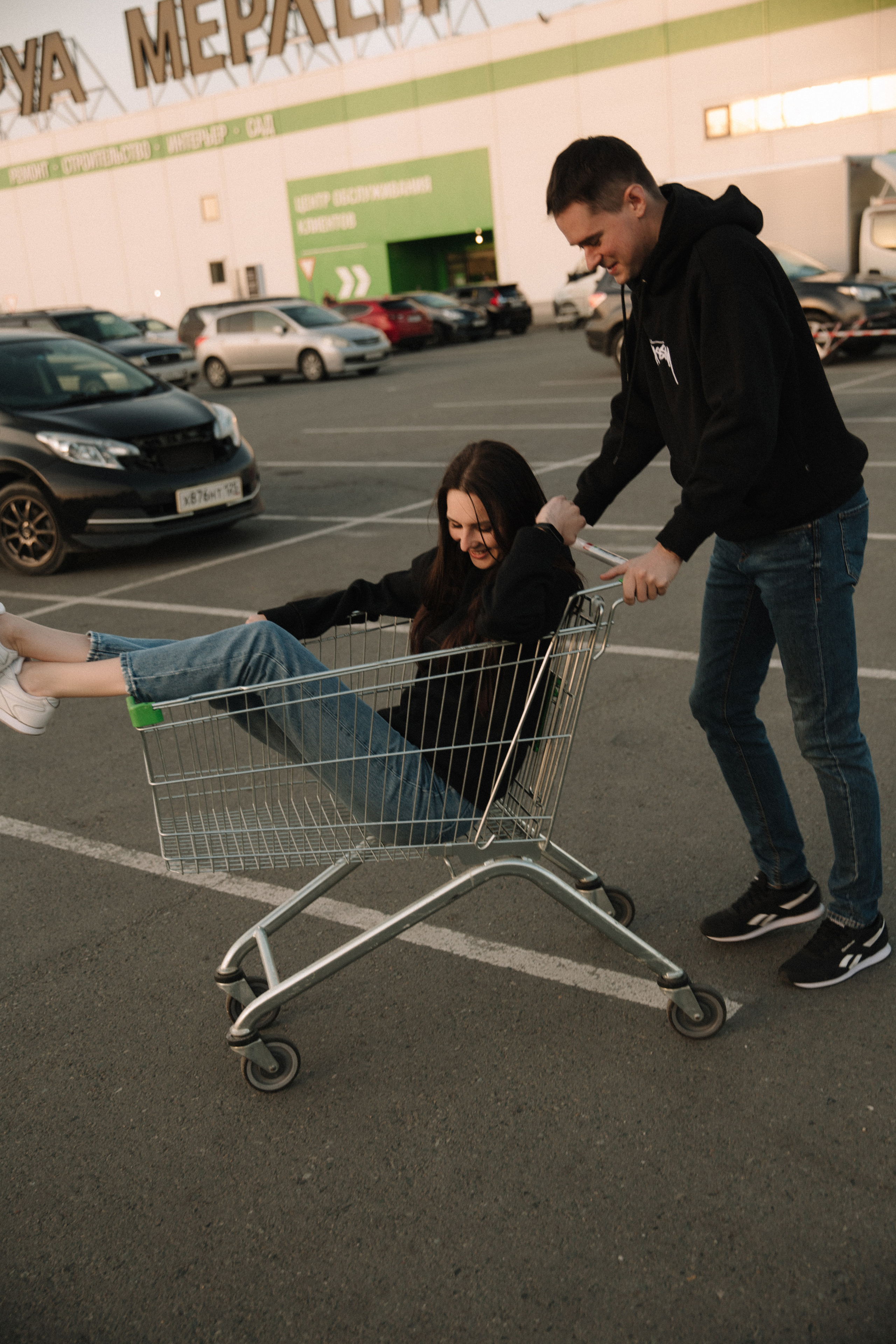 Любовь в Леруа. Фотограф Владивосток Анастасия Nensyphoto