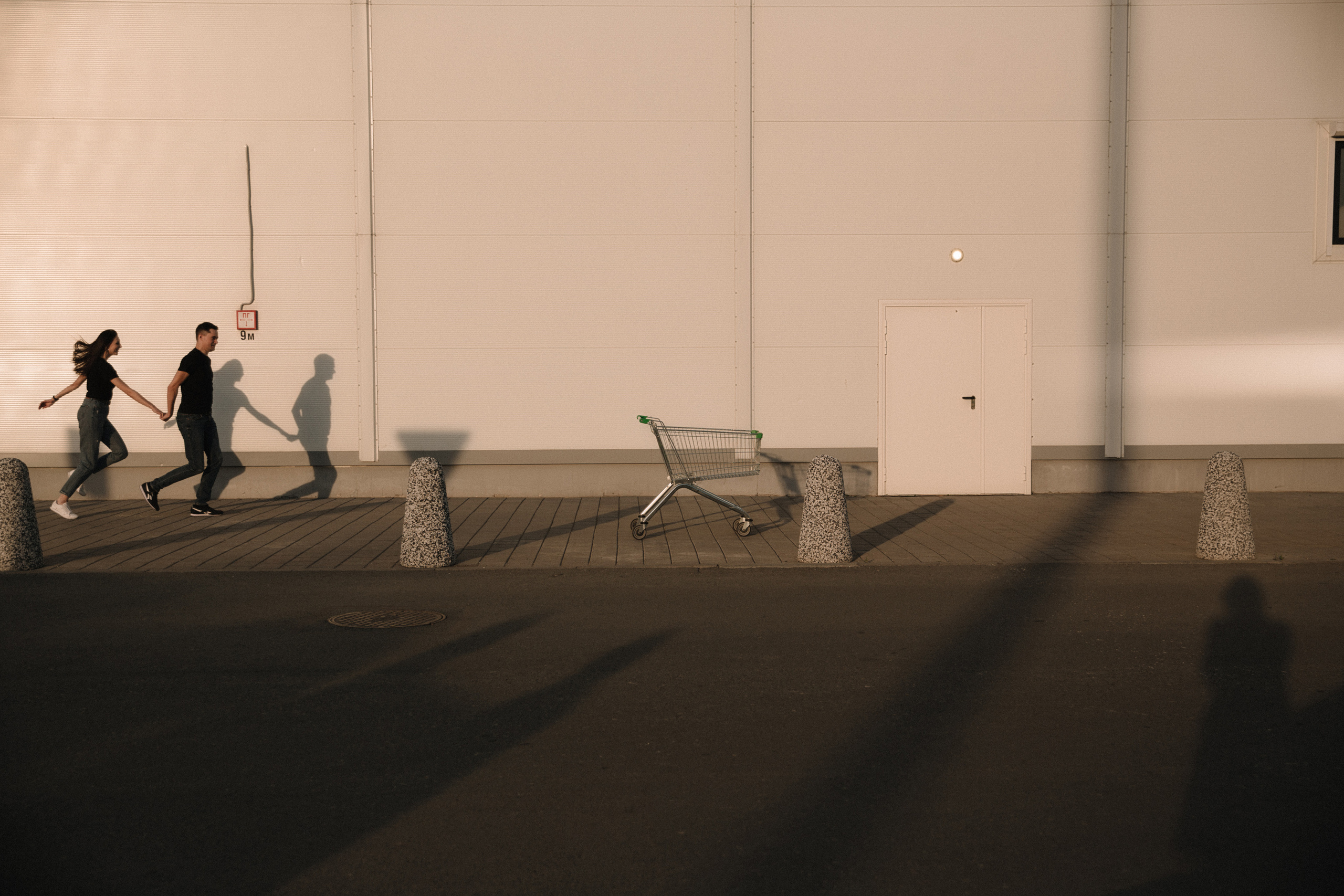 Любовь в Леруа. Фотограф Владивосток Анастасия Nensyphoto