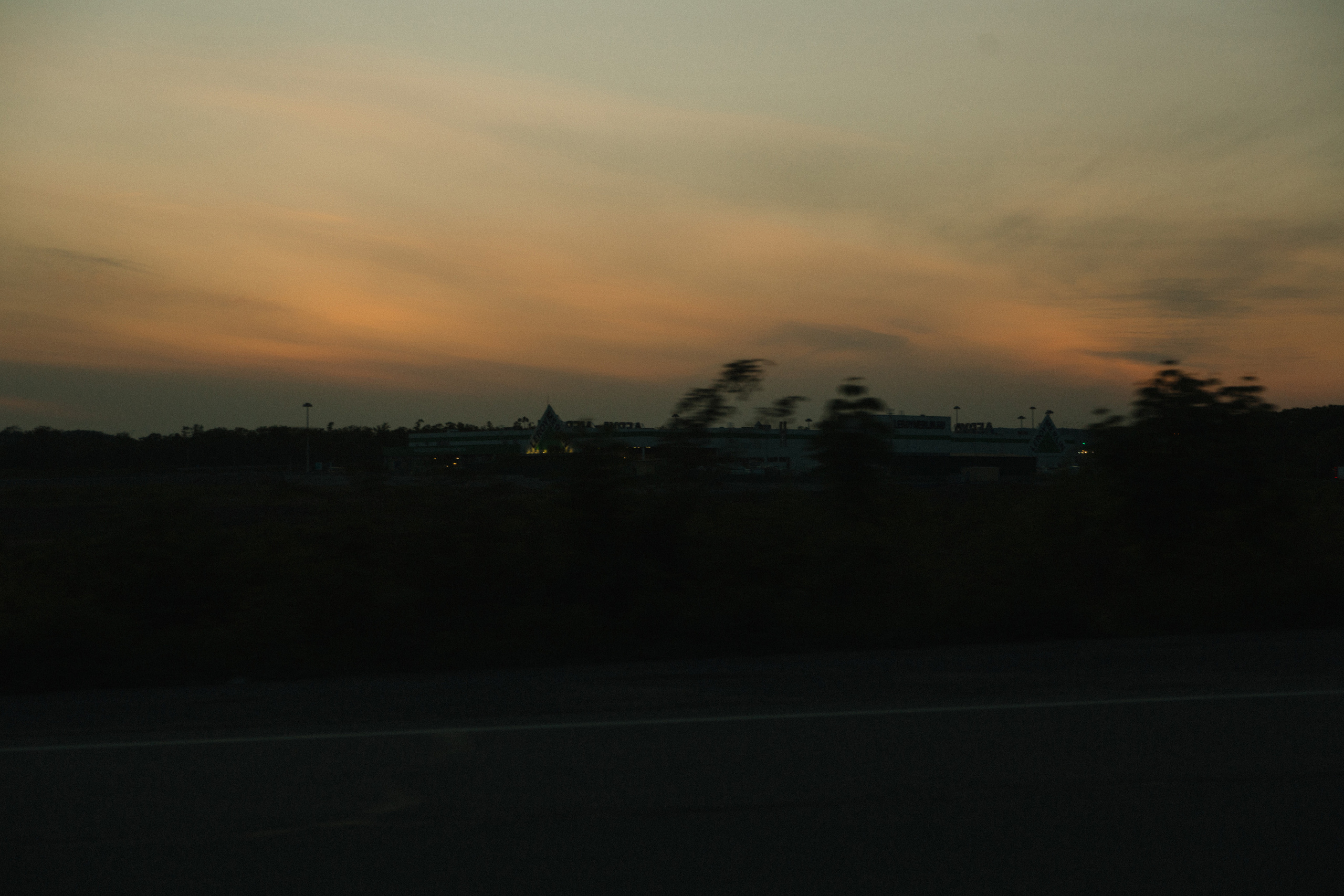 Любовь в Леруа. Фотограф Владивосток Анастасия Nensyphoto