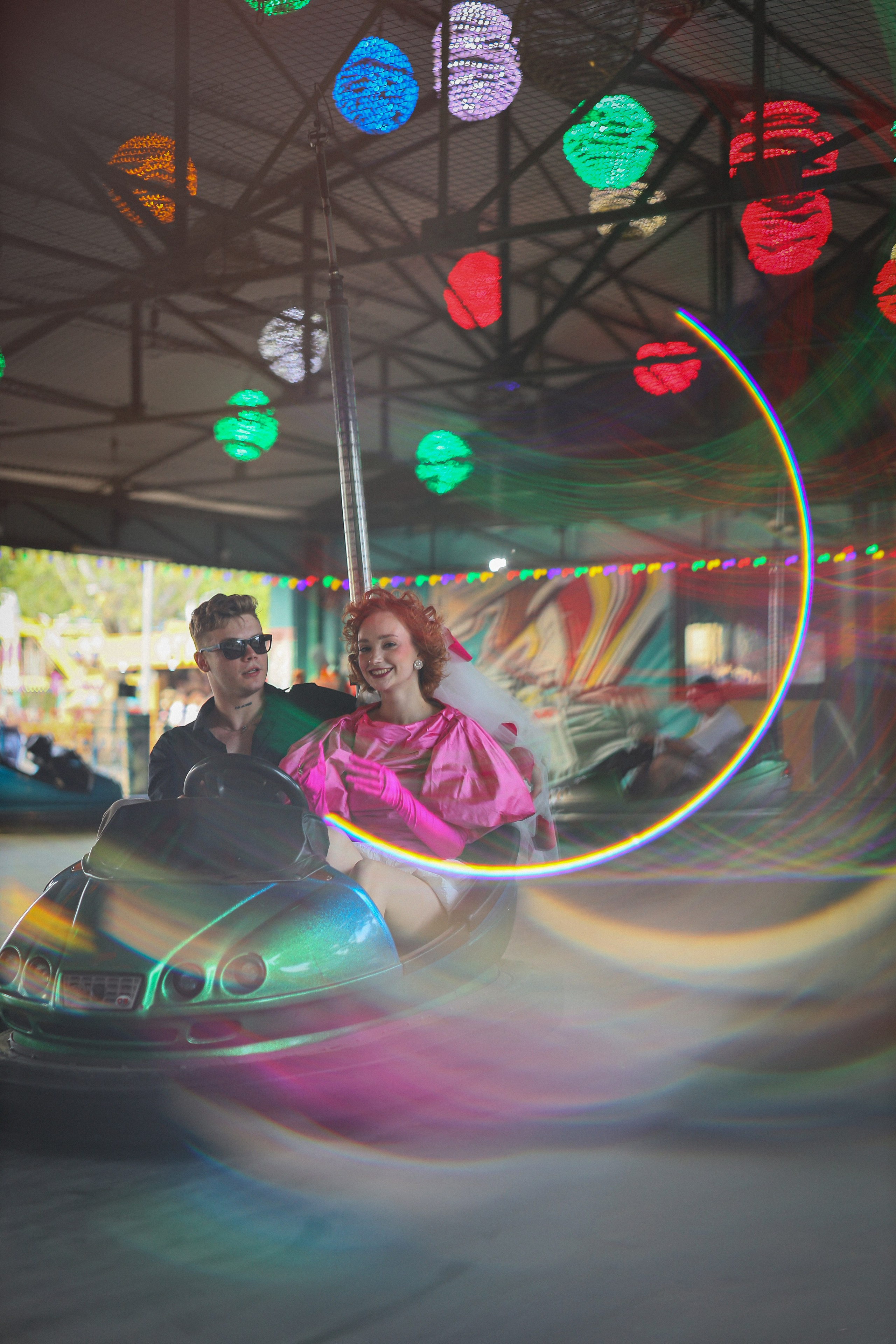 Свадебная фотосессия в парке аттракционов. Свадебный и семейный фотограф в Абхазии Жанна Соснина