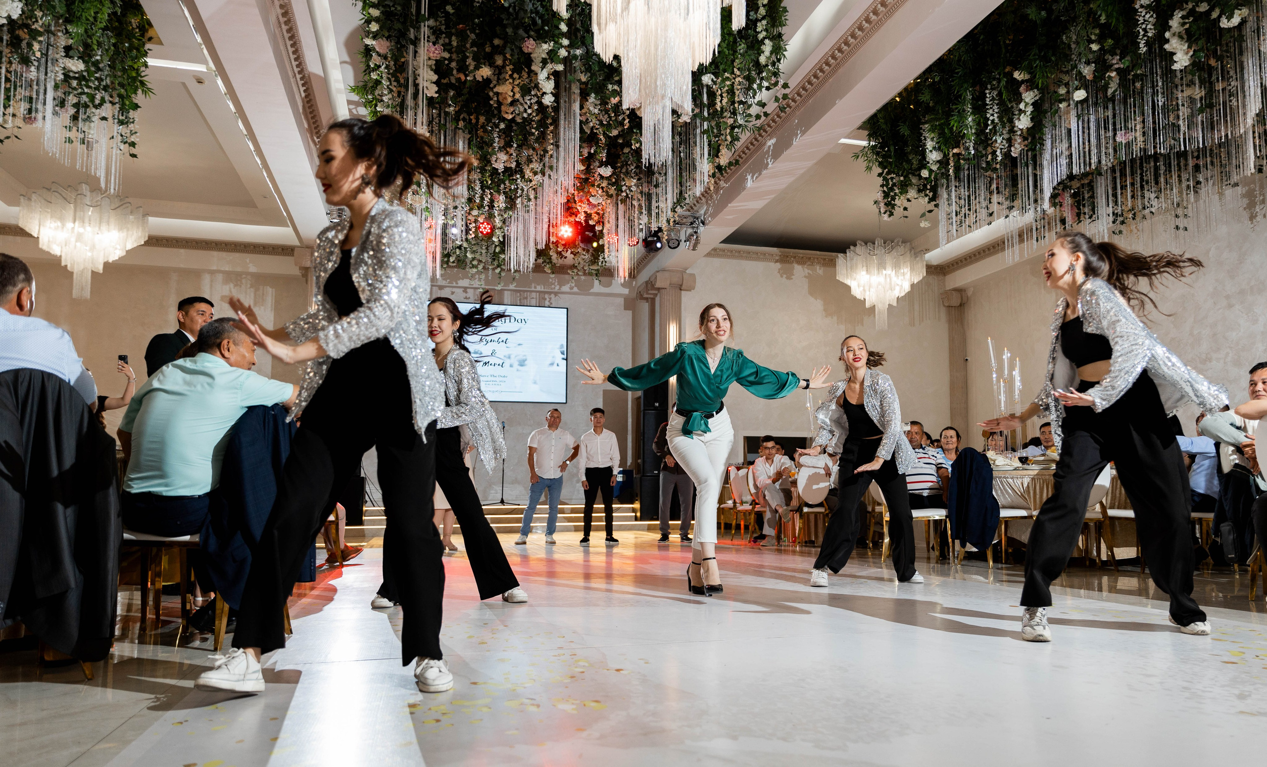 Кымбат узату в Дала Холл — Костанай