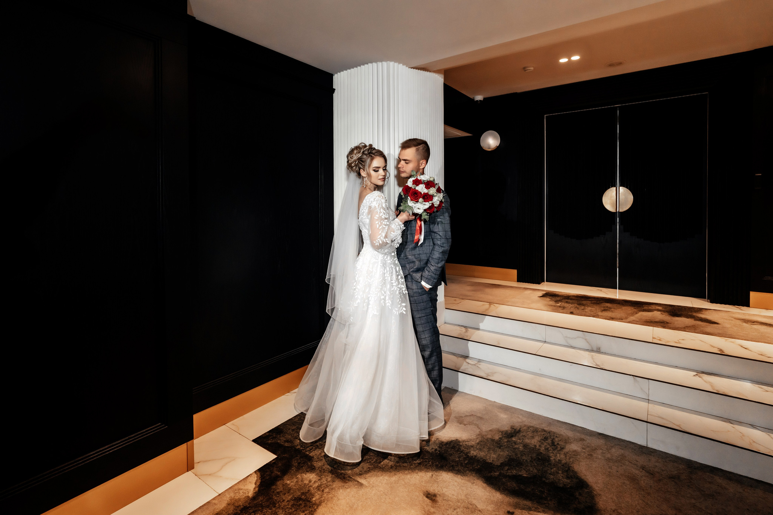 Свадебная фотосессия в отеле