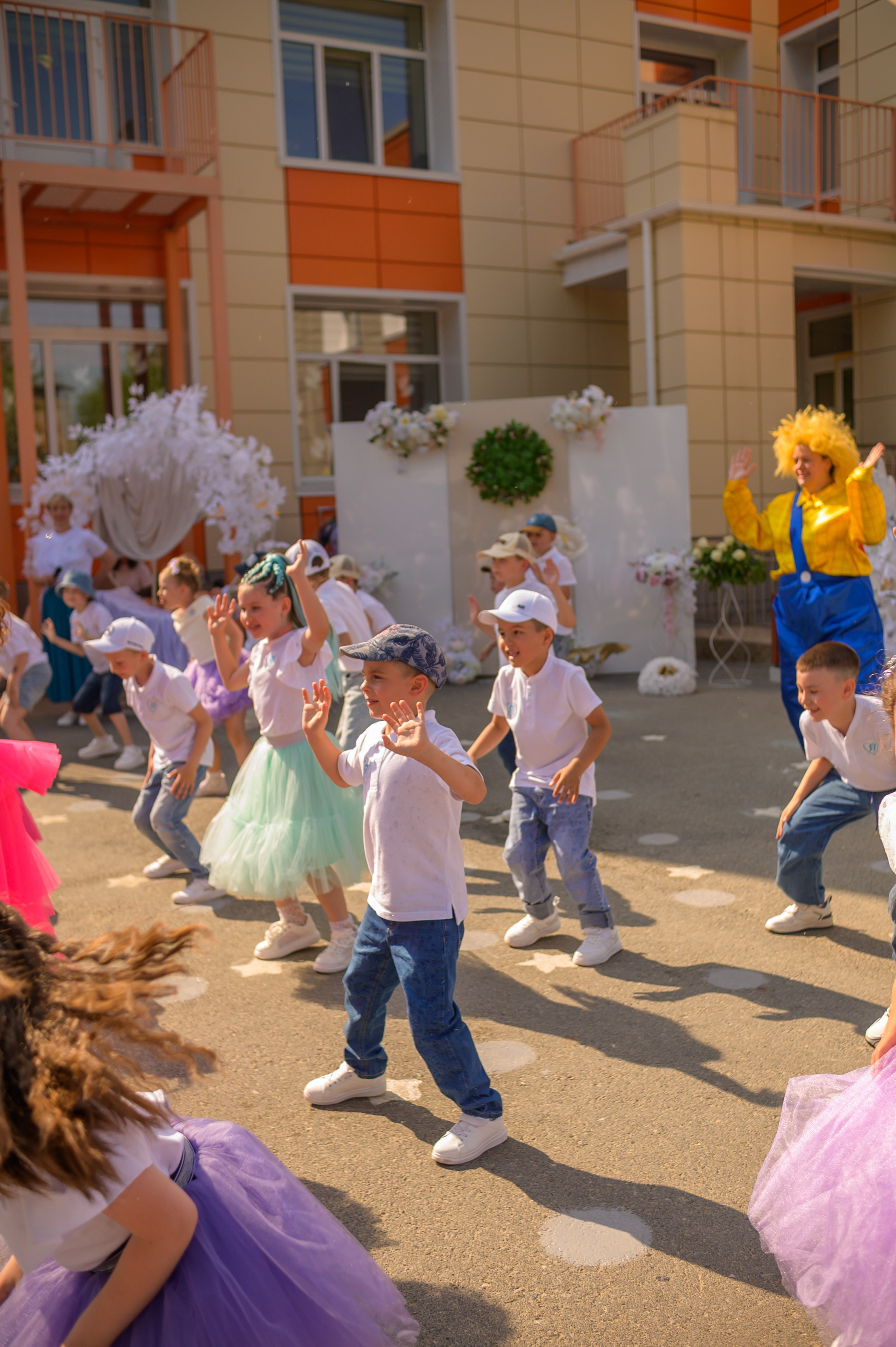 Репортаж выпускного группа «Фантазёры» 3 садик. Фотограф новорожденных, семейный детский в Тюмени Татьяна Морозова
