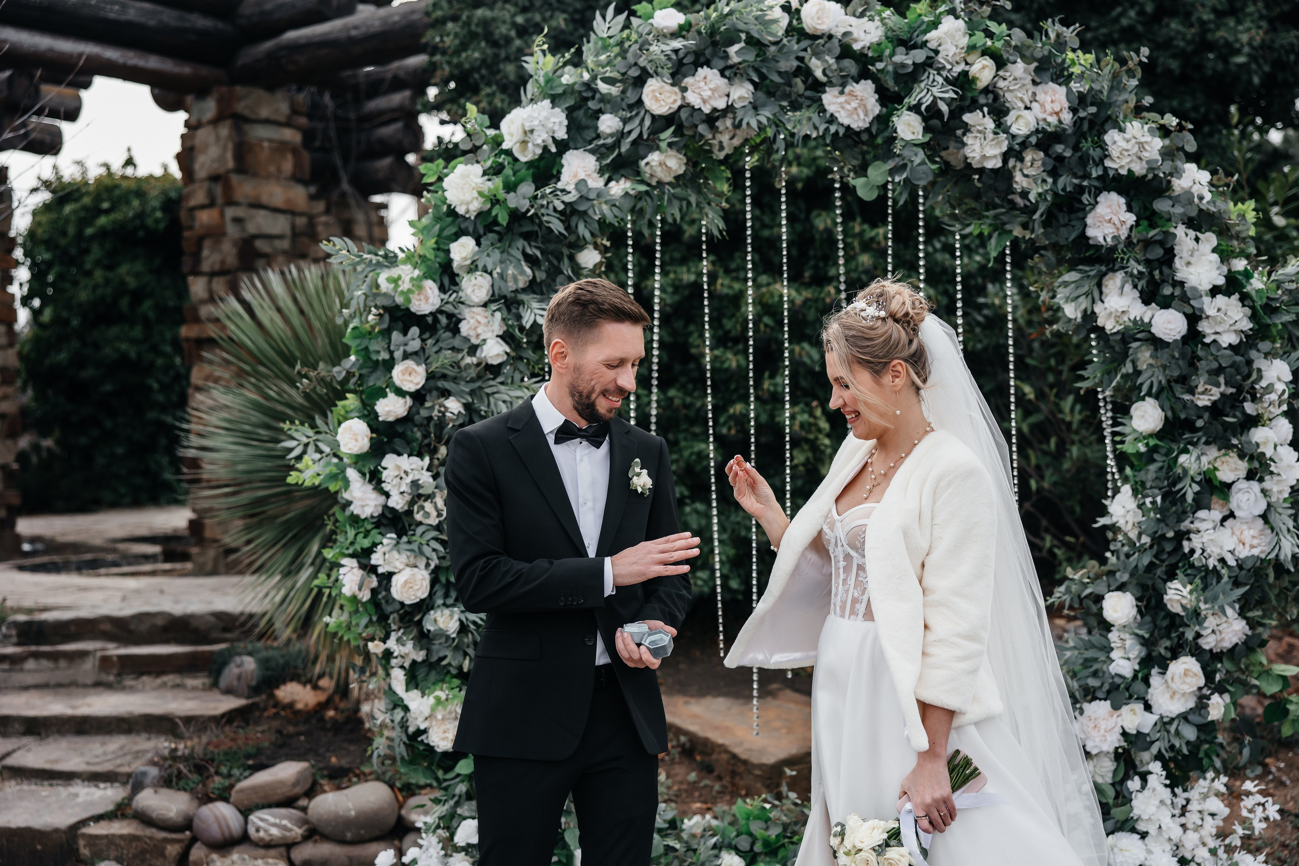 Анонс свадьбы для Ильи и Виктории. Теплый Крымский март. Свадебный фотограф в Крыму и Севастополе Ольга Баскакова