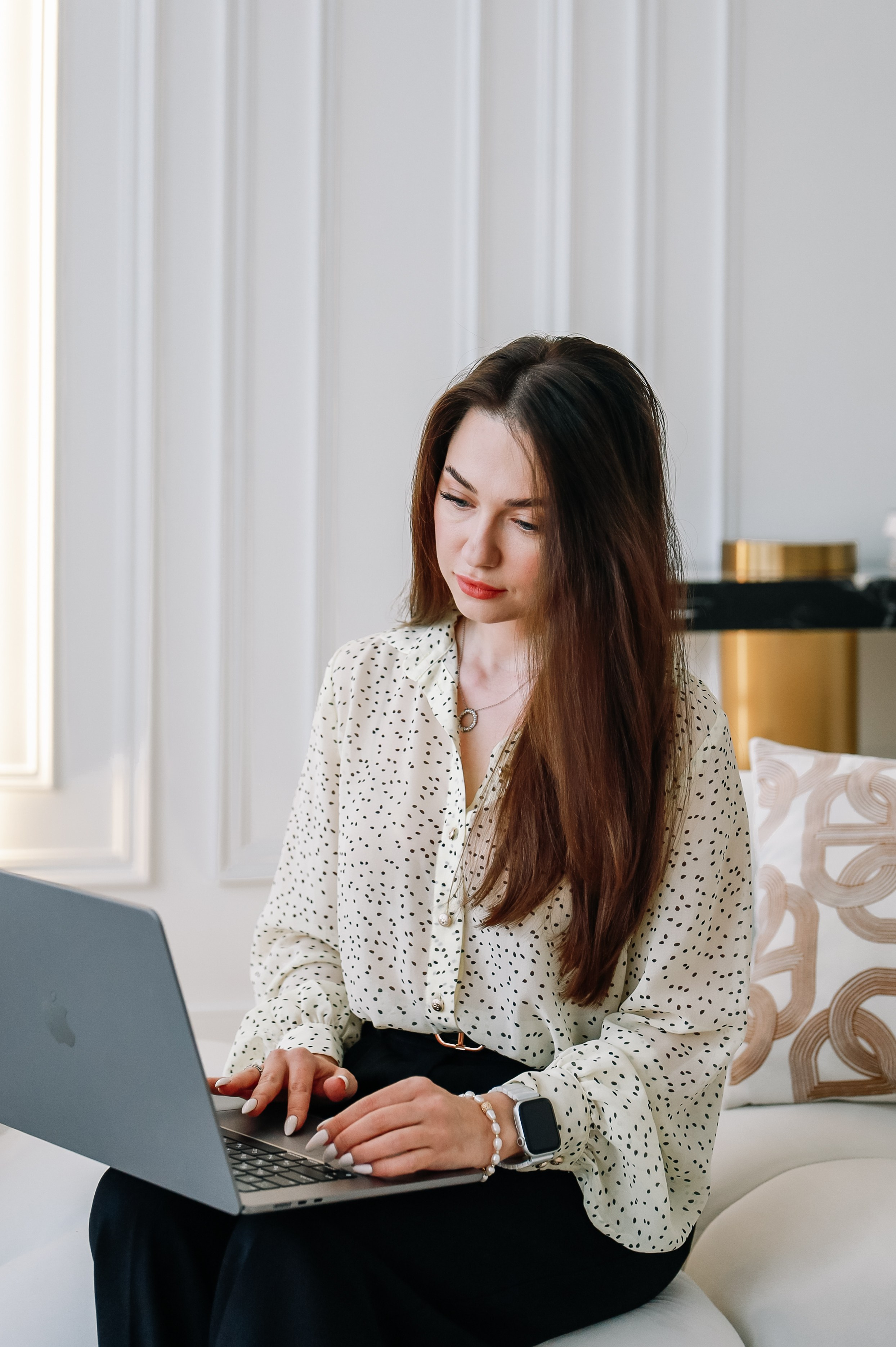 Александра дизайнер интерьеров. Фотосессии в Москве