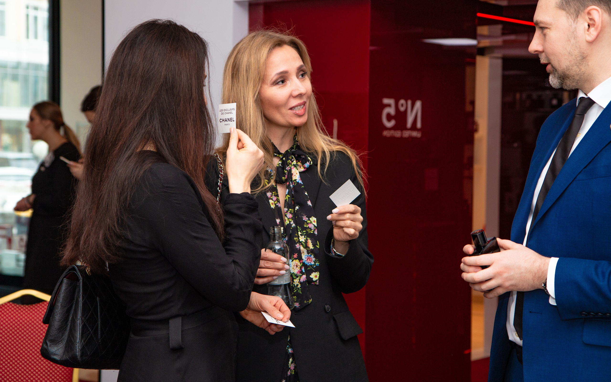 Chanel Екатеринбург. Предметный и репортажный фотограф Алексей Кротов