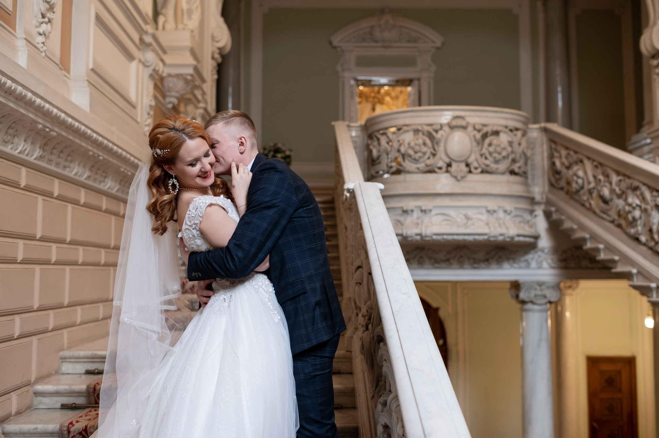 Екатерина и Алексей (свадебная фотосессия в Эрмитаже и Первом Дворце Бракосочетания на Английской набережной 28). Портретный, семейный и свадебный фотограф в Санкт-Петербурге и в Пушкине Ширяев Денис