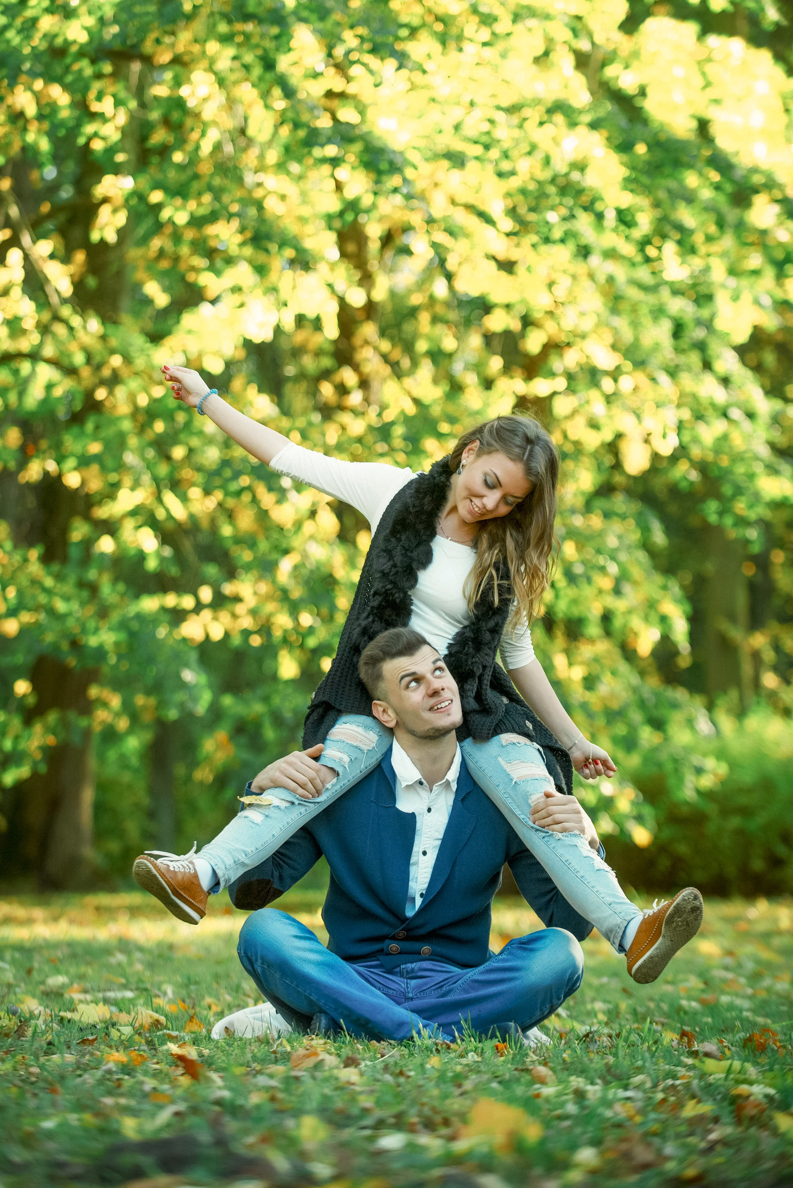 Love story в Пушкине в Екатерининском и Александровском парке. Портретный, семейный и свадебный фотограф в Санкт-Петербурге и в Пушкине Ширяев Денис