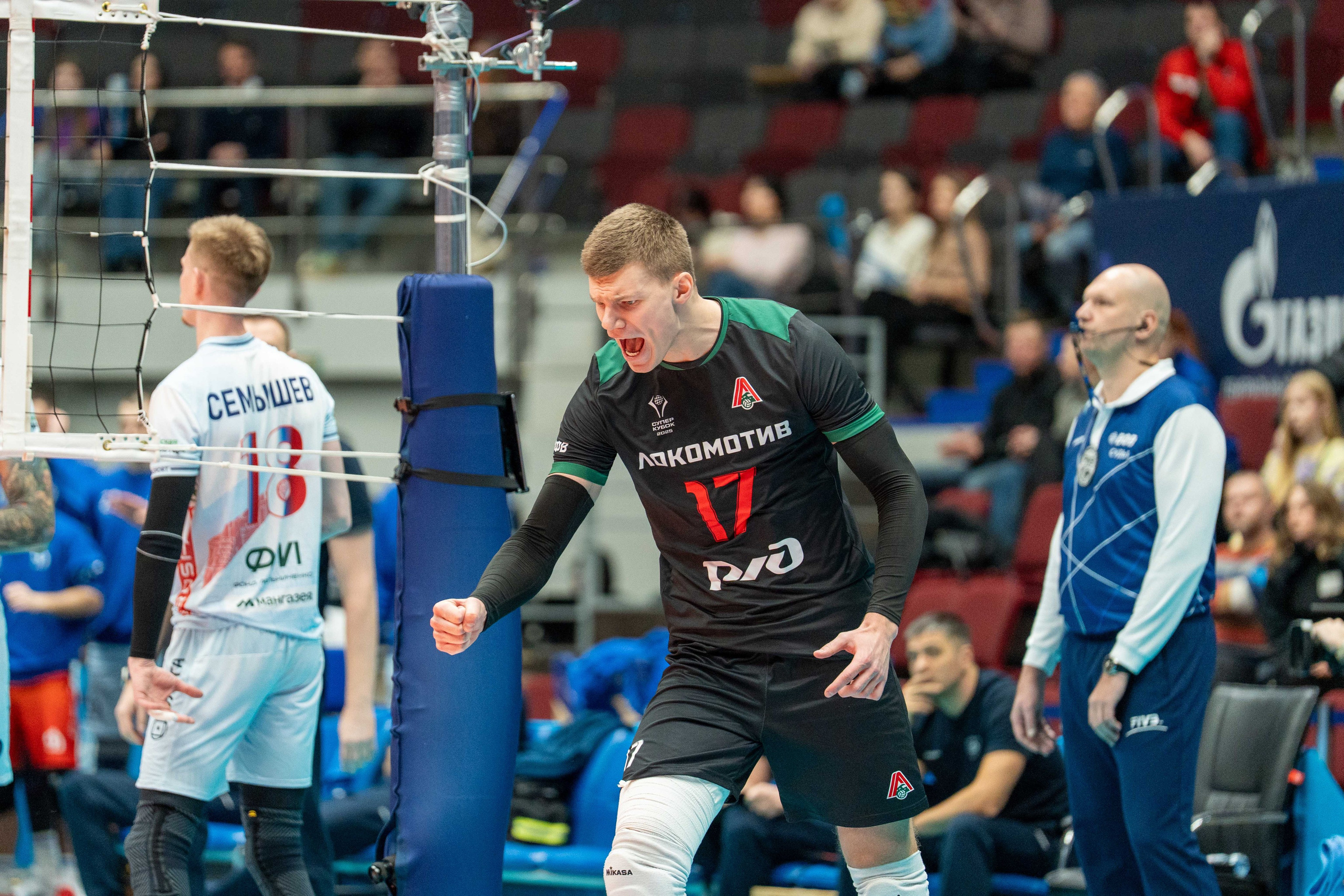 Локомотив — Динамо: фотогалерея полуфинала Суперкубка России 2025 | Антон Гауф. Спортивный фотограф в Санкт-Петербурге | Антон Гауф
