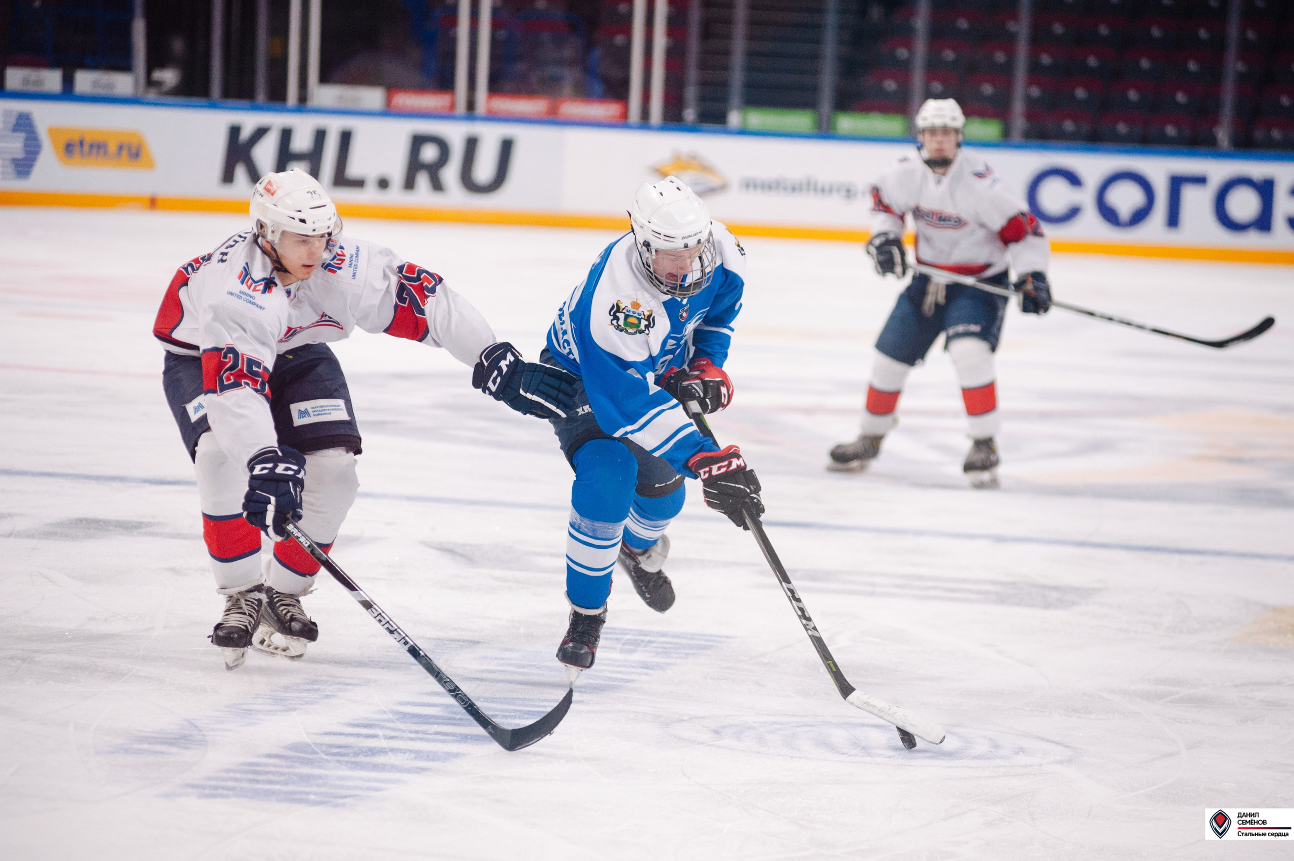 Чемпионат СХЛ. Стальные сердца — Газовик. Фотограф Магнитогорск Данил Семенов
