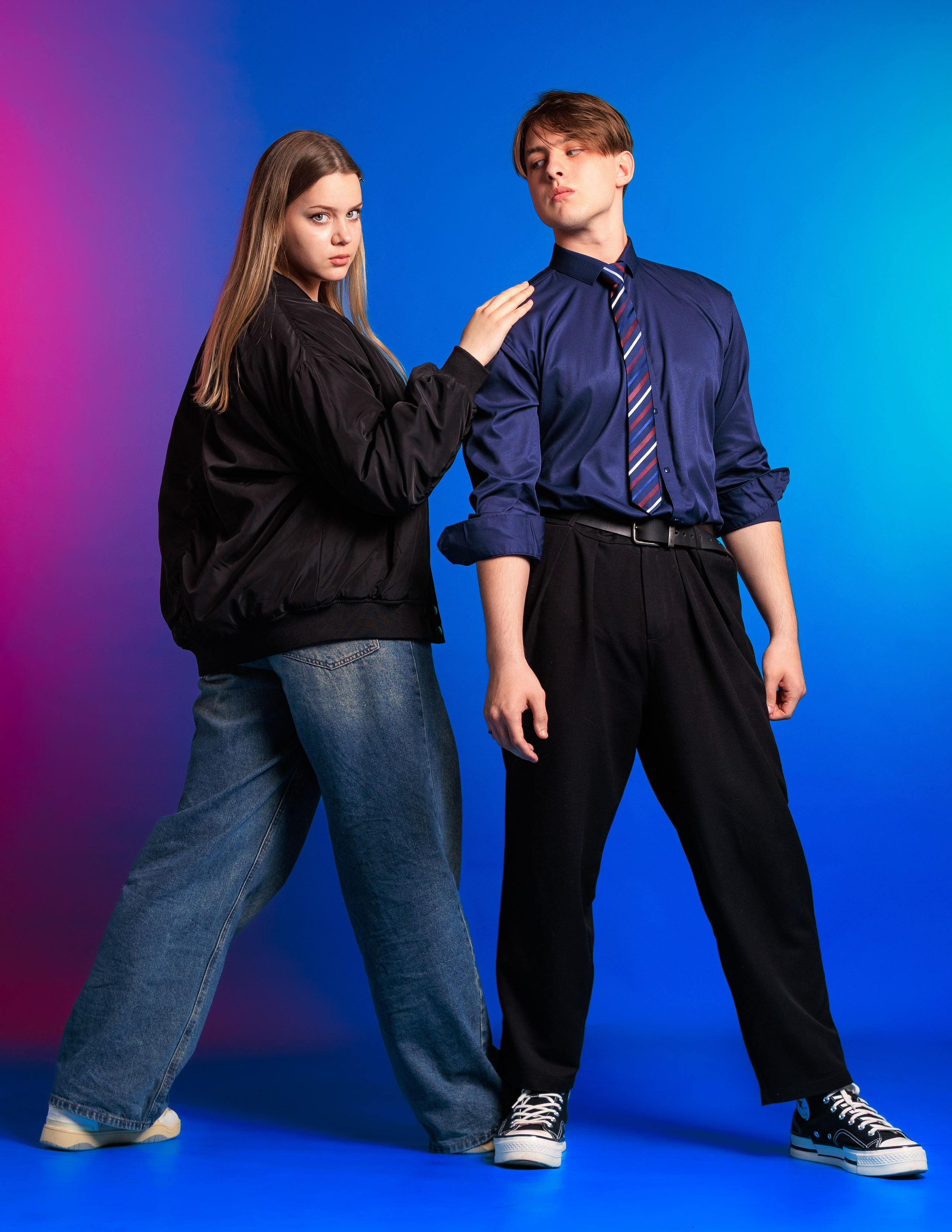 Смотреть фотки в фотостудии. Выпускные альбомы Геленджик, Новороссийск, Краснодар, Туапсе