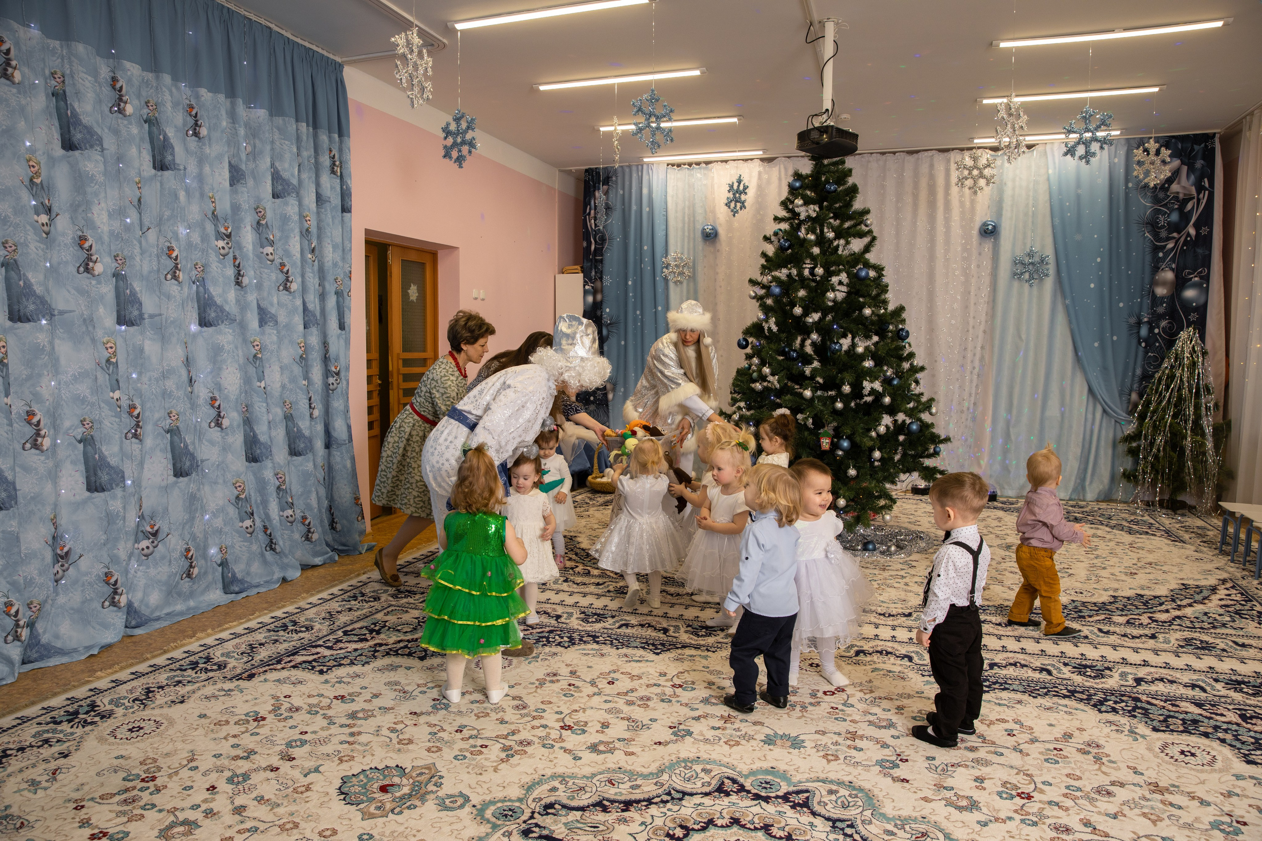 Новогодний утренник Успех. Фотограф в Железнодорожном и Балашихе