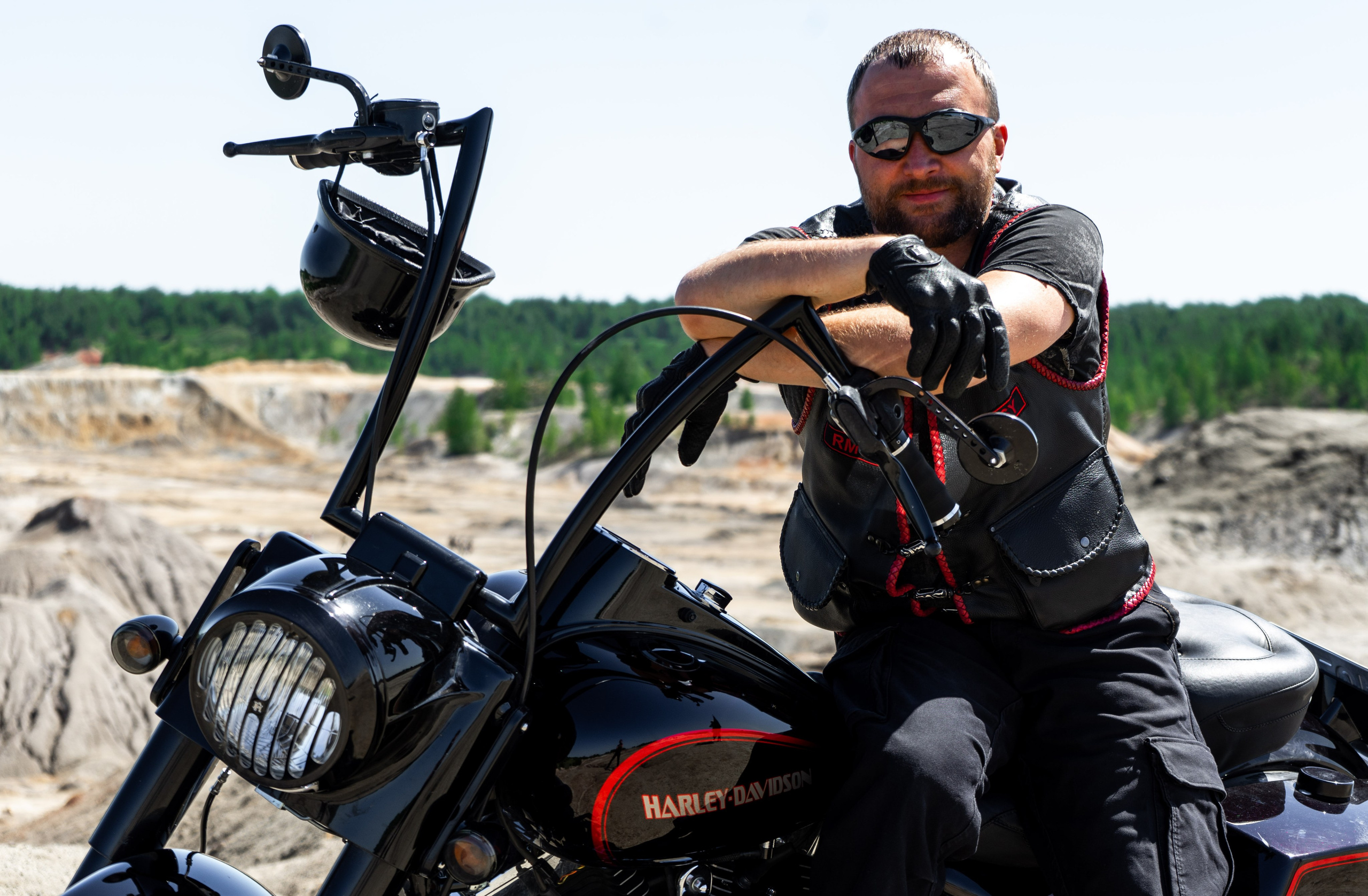 Мужская фотосессия на Марсе. Фотограф Екатеринбург Кокшарова Александра