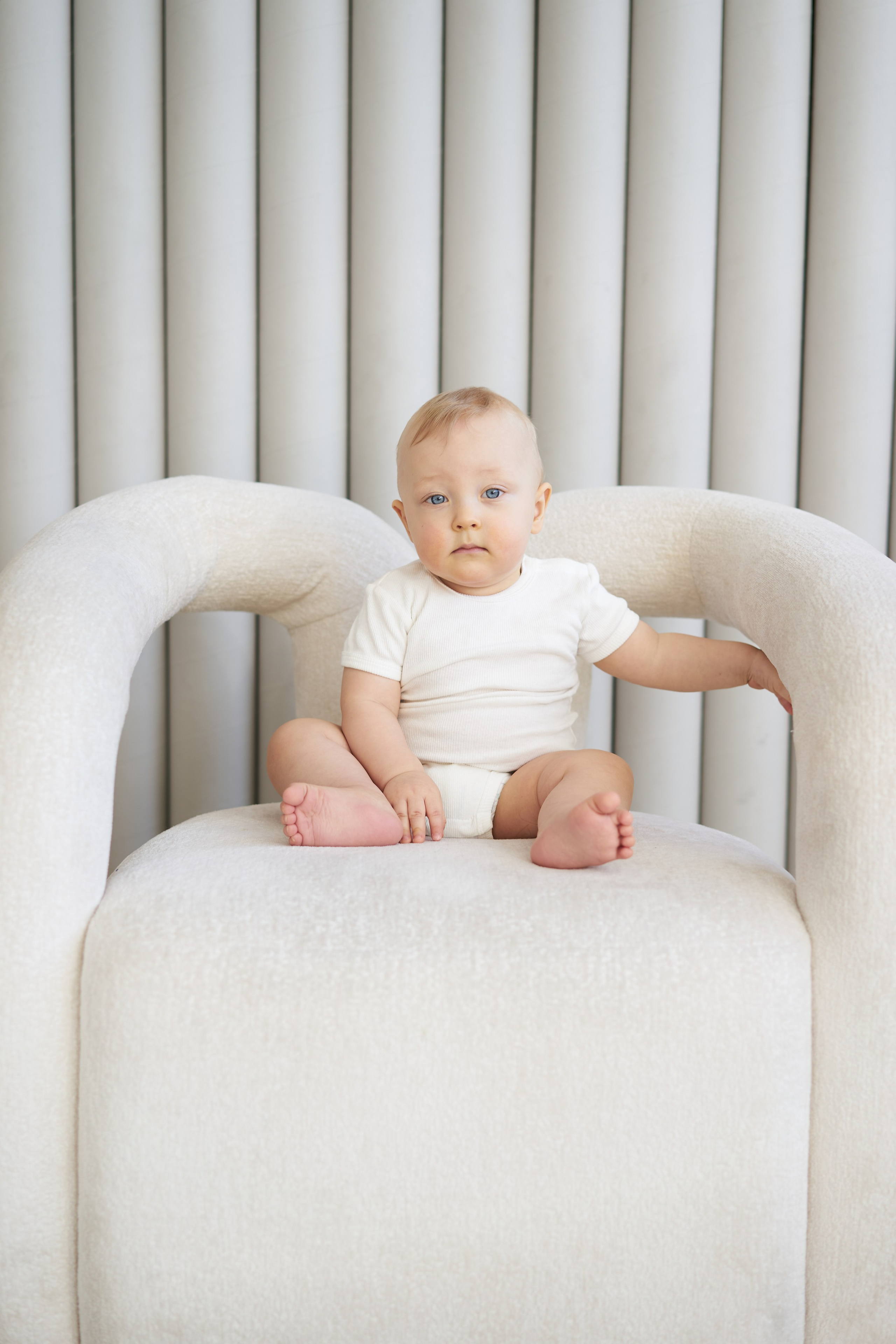 Семейная фотосессия в студии. Фотограф Екатеринбург Кокшарова Александра