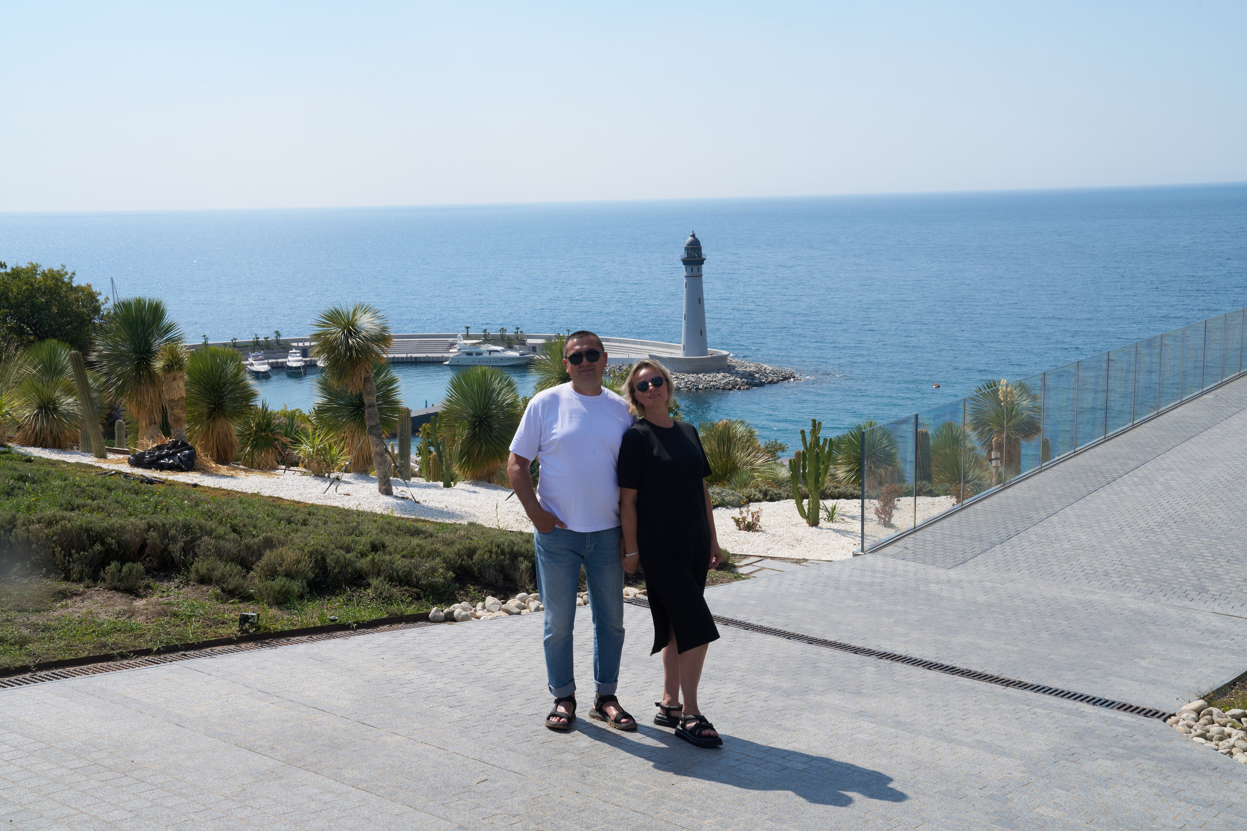 Семейная прогулка 4 человека. Свадебный фотограф Виктория Роса