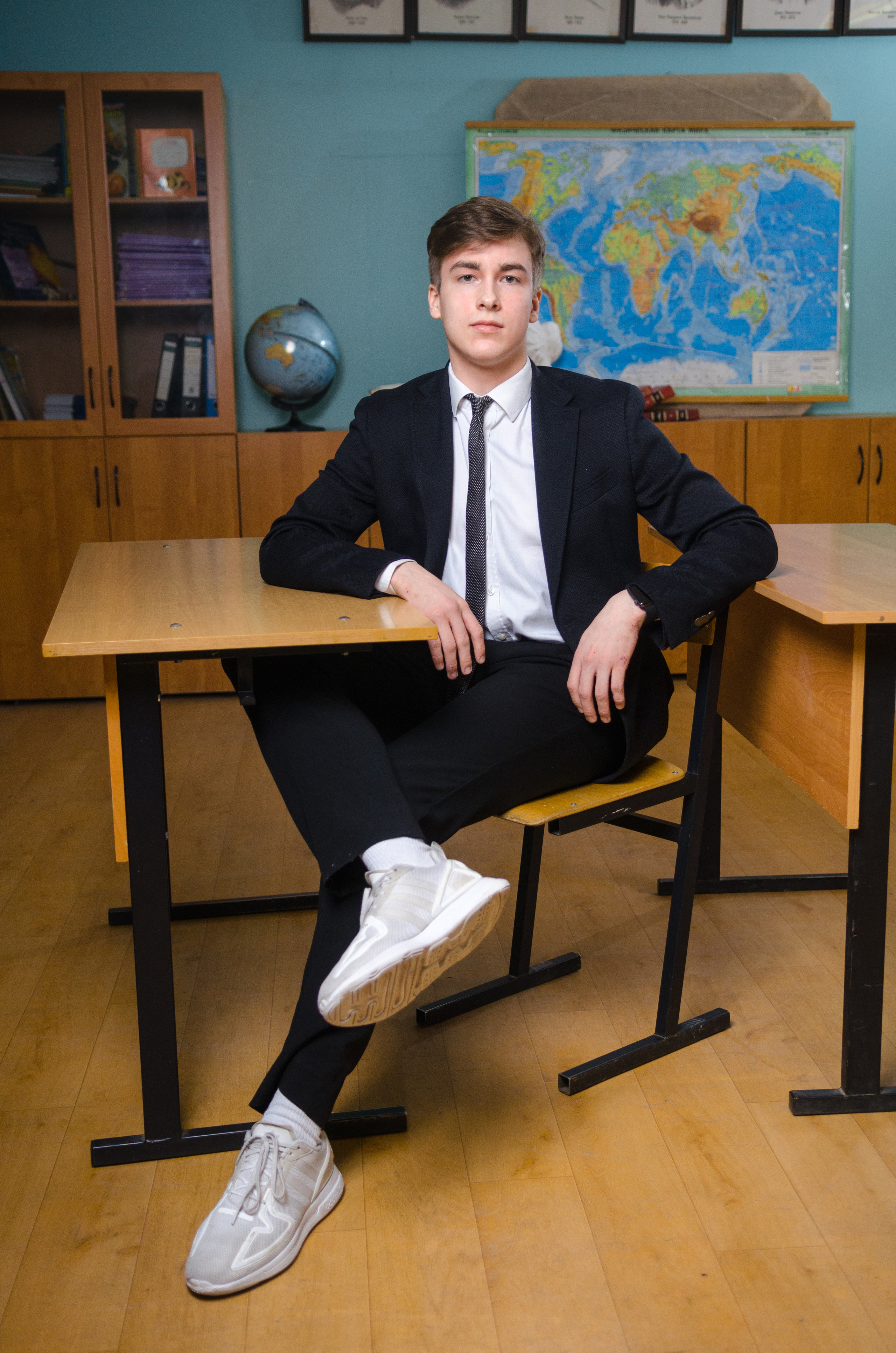 Примеры съемок для старших классов. Выпускные альбомы в Москве и области от Анны Гайдаш