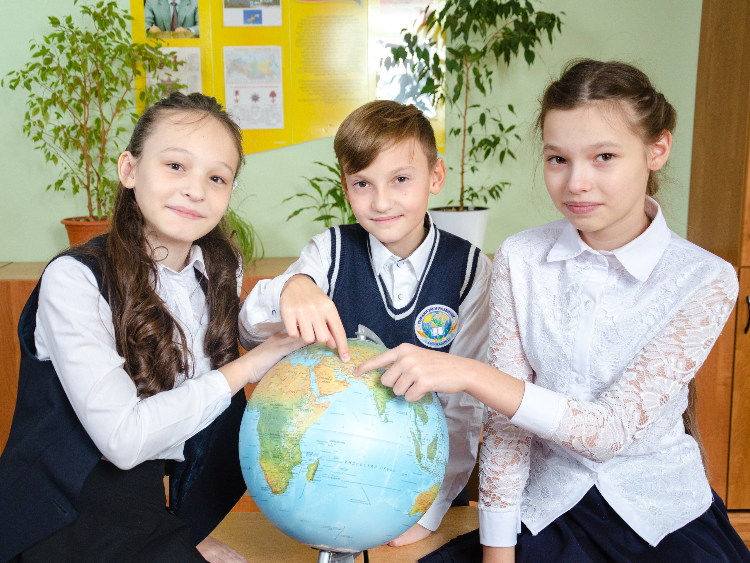 Примеры съемок классов начальной школы. Выпускные альбомы в Москве и области от Анны Гайдаш