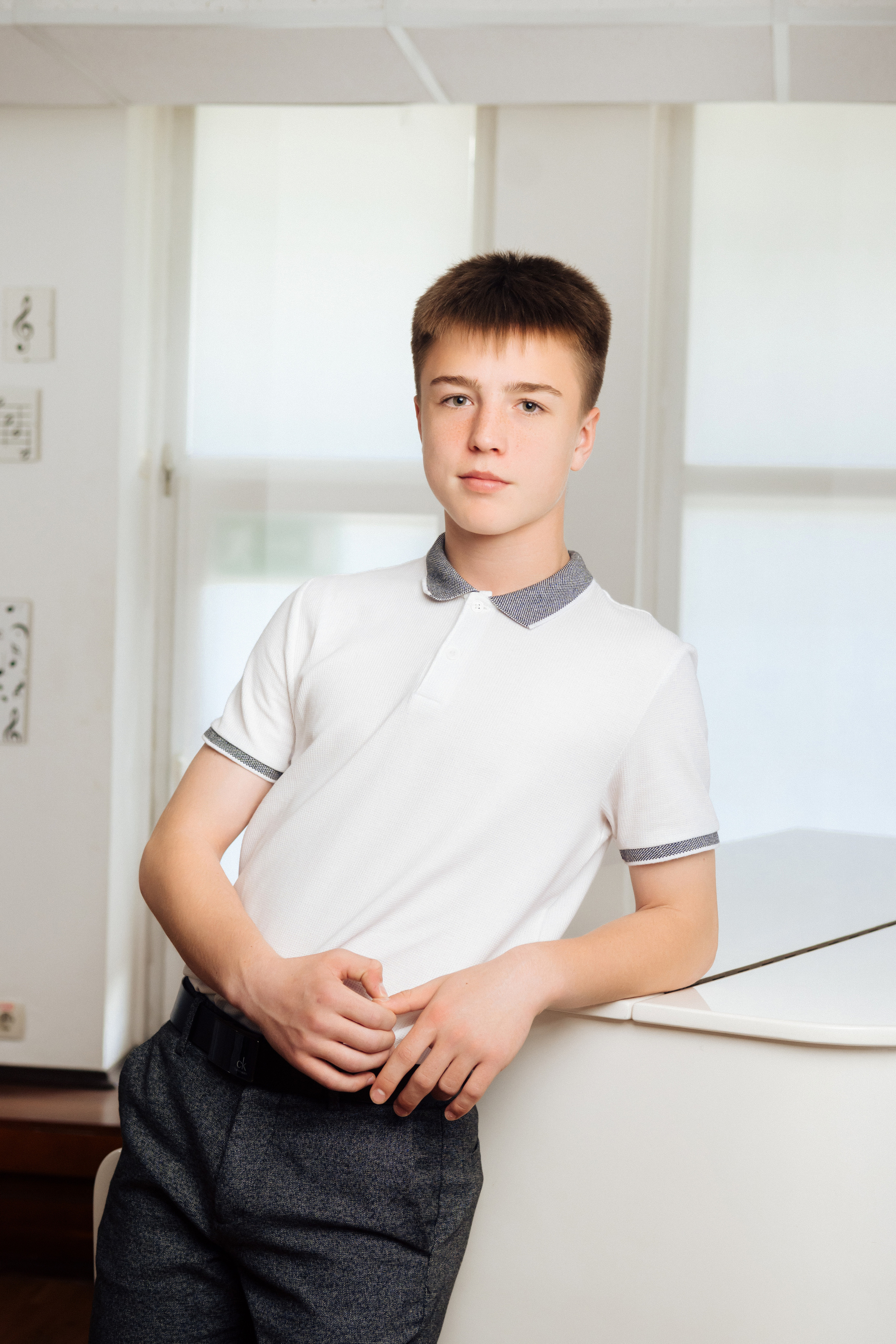 Примеры съемок для старших классов. Выпускные альбомы в Москве и области от Анны Гайдаш