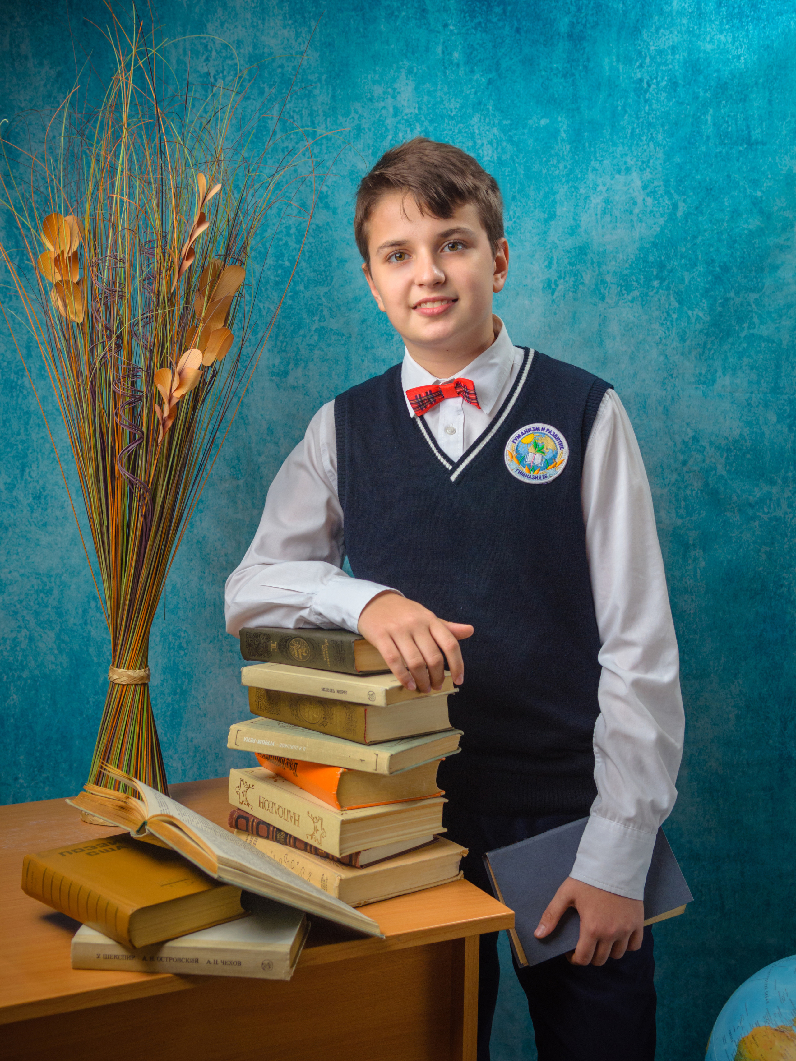 Услуги и цены. Выпускные альбомы в Москве и области от Анны Гайдаш