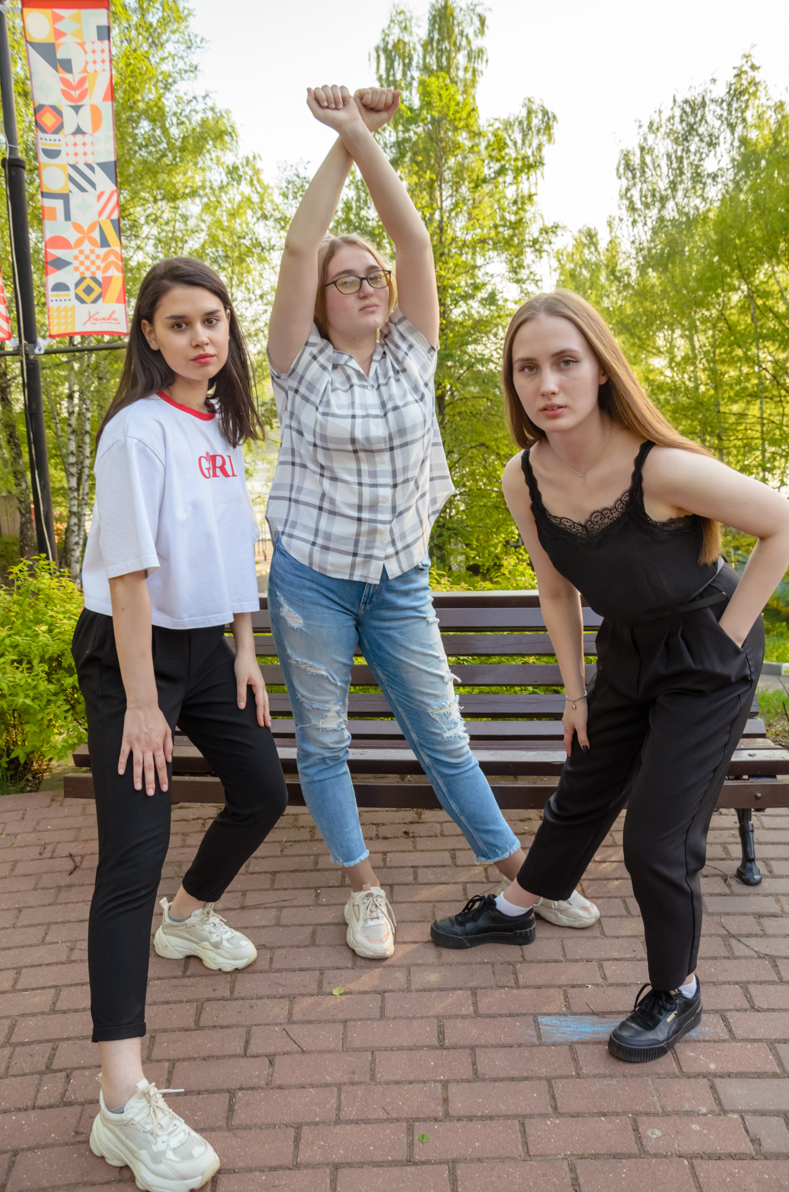 Примеры съемок для старших классов. Выпускные альбомы в Москве и области от Анны Гайдаш