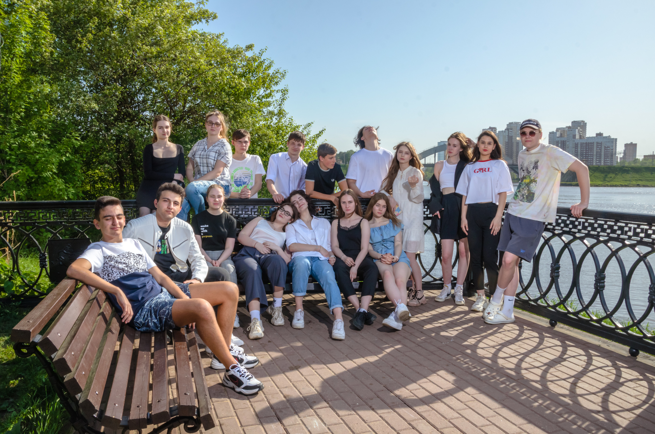 Услуги и цены. Выпускные альбомы в Москве и области от Анны Гайдаш