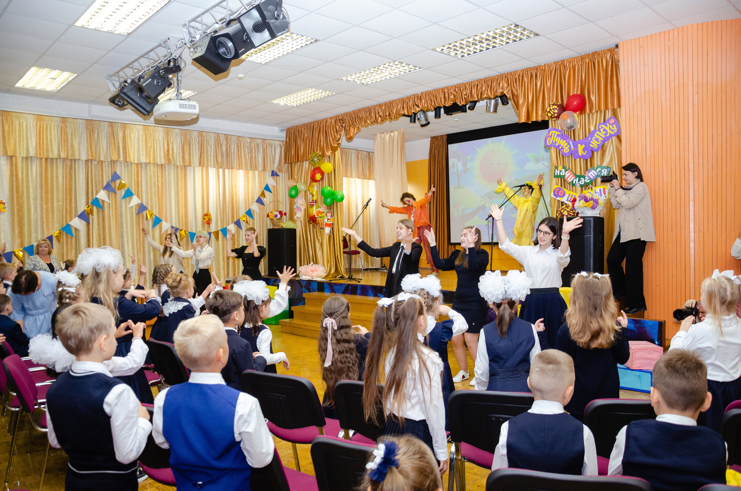 Услуги и цены. Выпускные альбомы в Москве и области от Анны Гайдаш