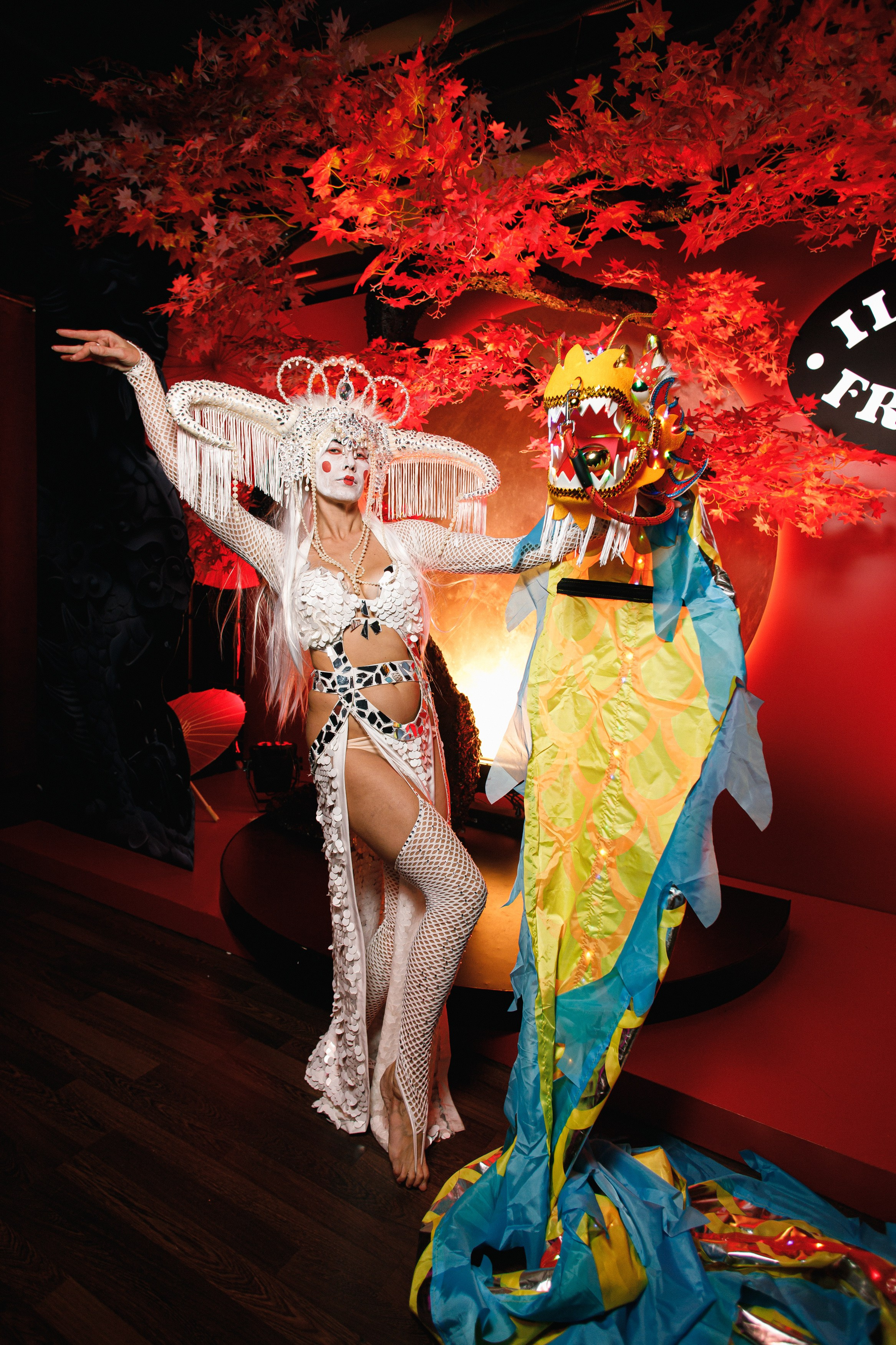 ILLEGAL FRIENDS | ASIA. СВОИ. ФОТООТЧЕТЫ-СОБЫТИЯ-МЕСТА