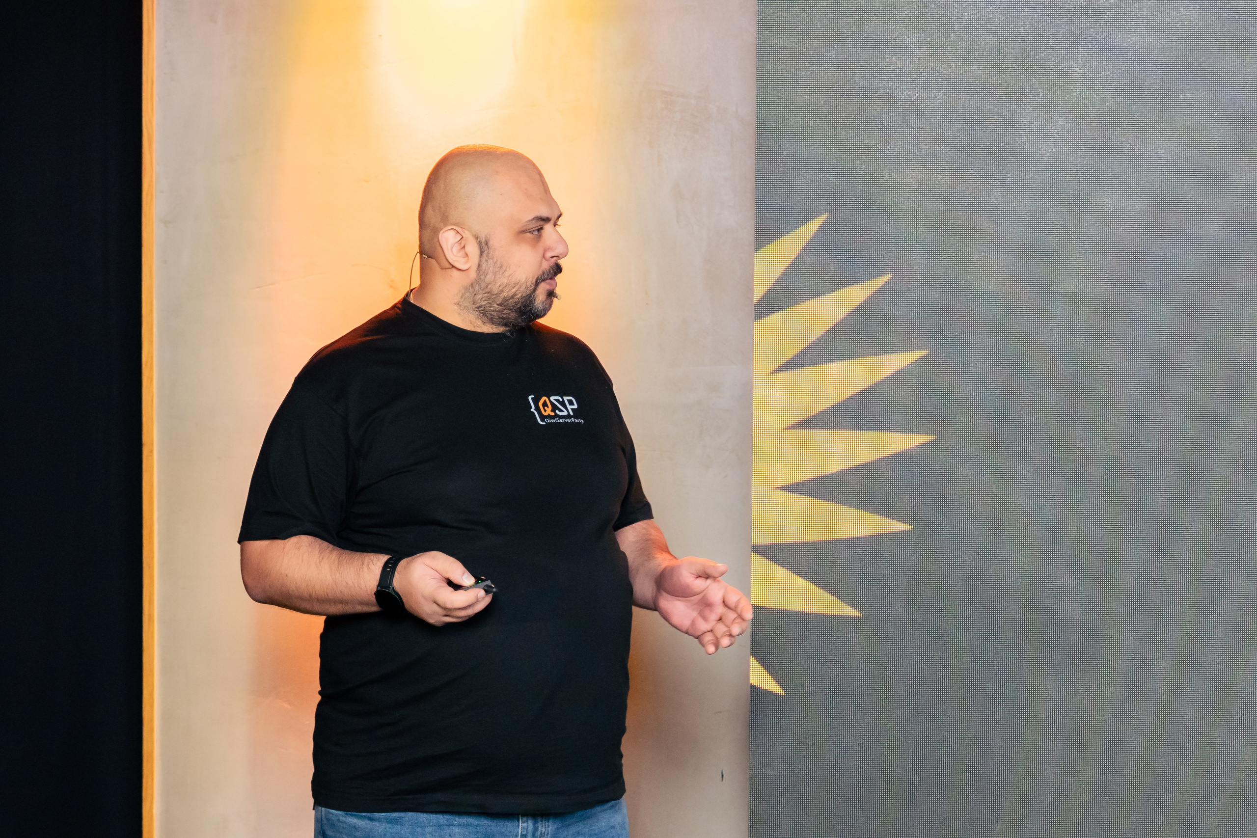 QIWI Server Party. Главная